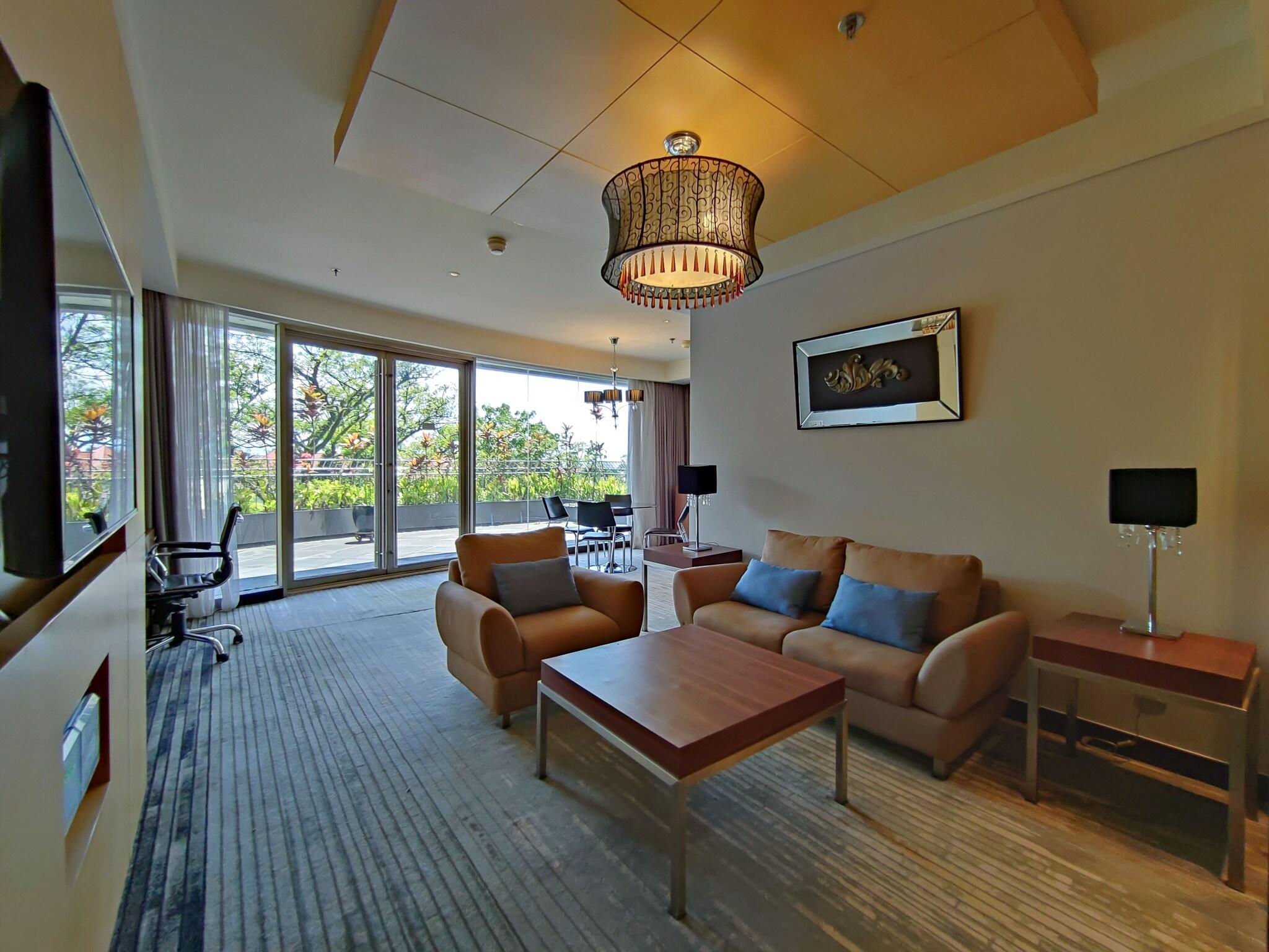 Suite Presidential with Views