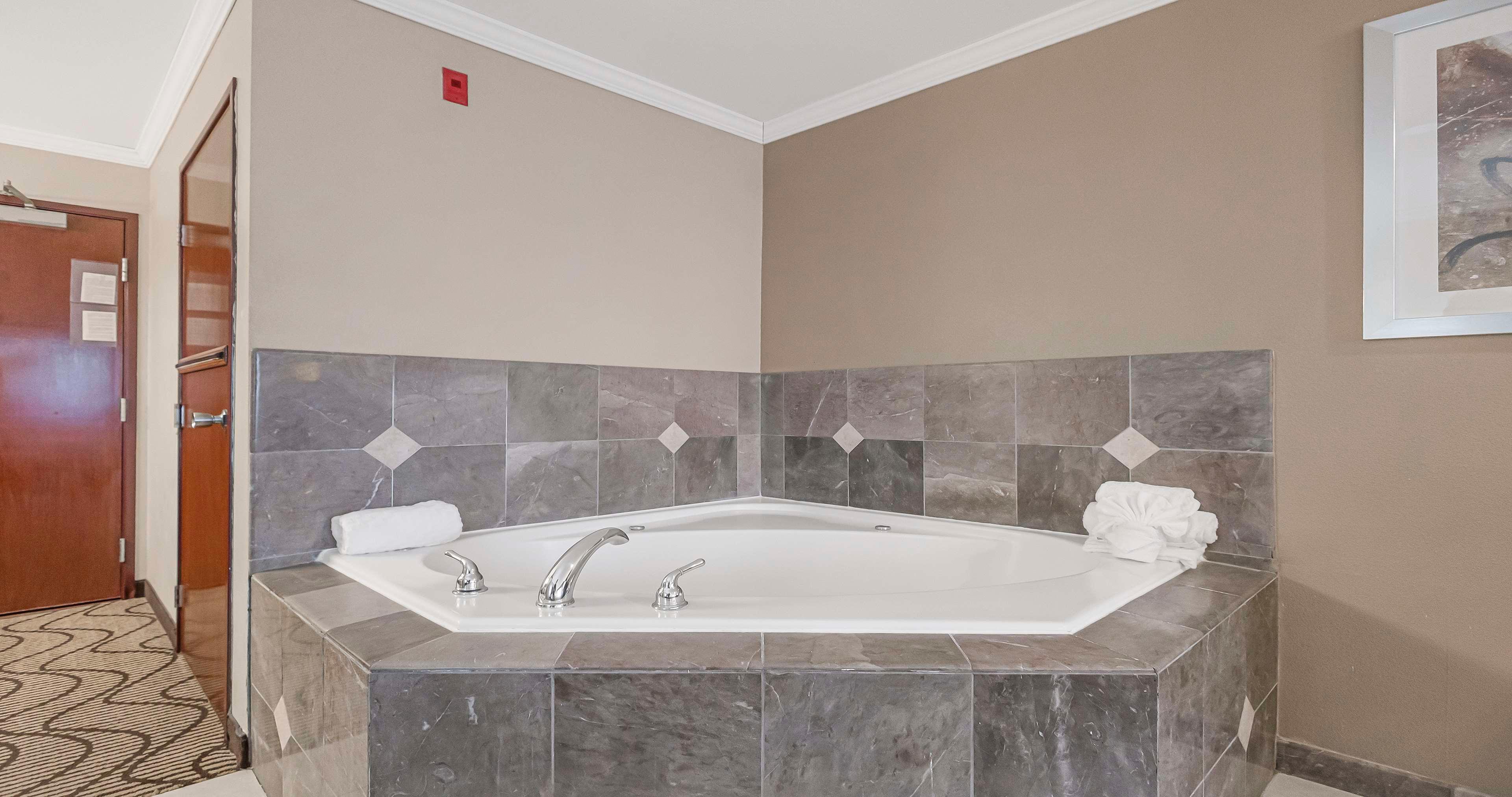 Suite Executive King Bed