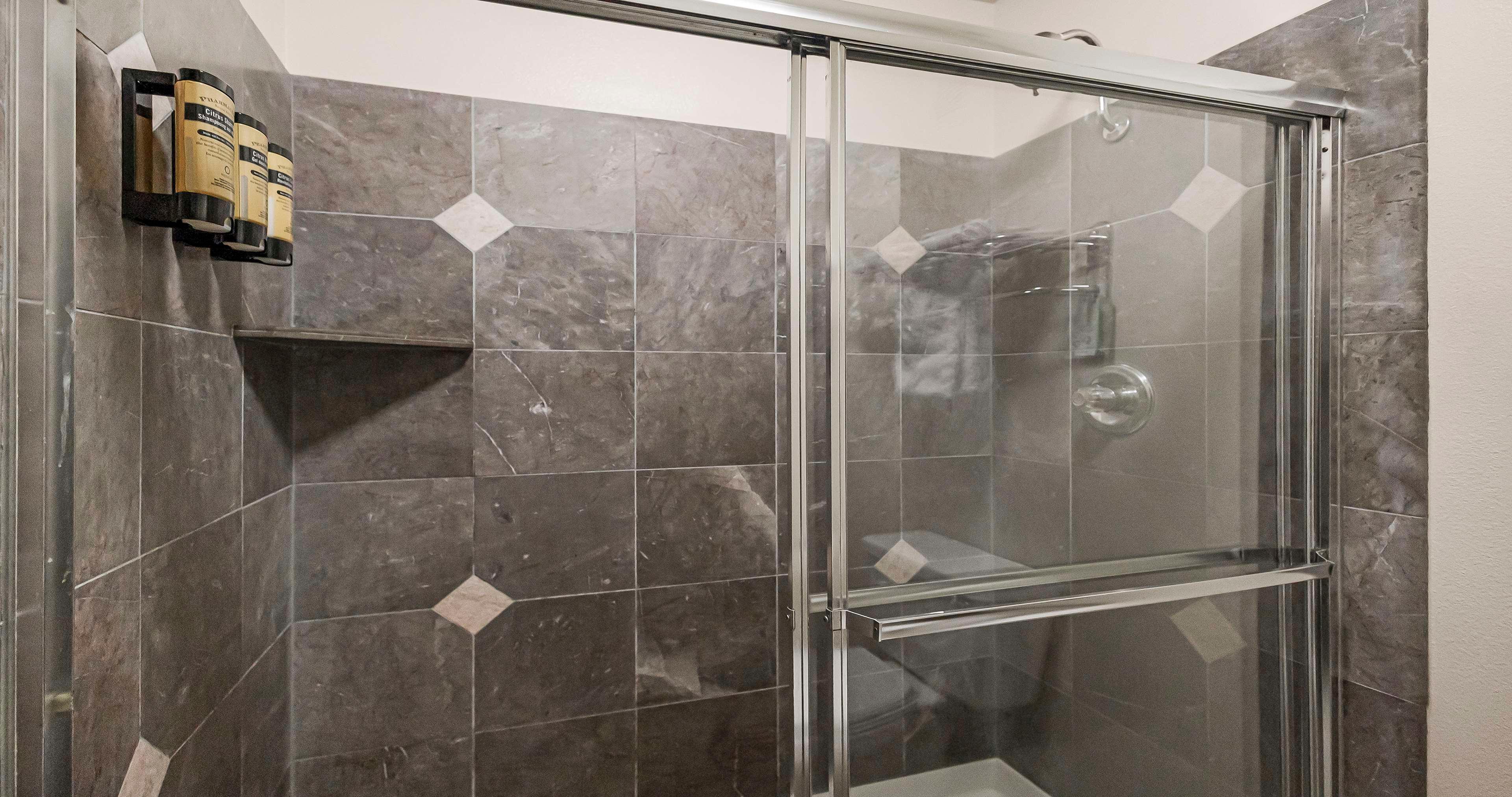 Suite Executive King Bed