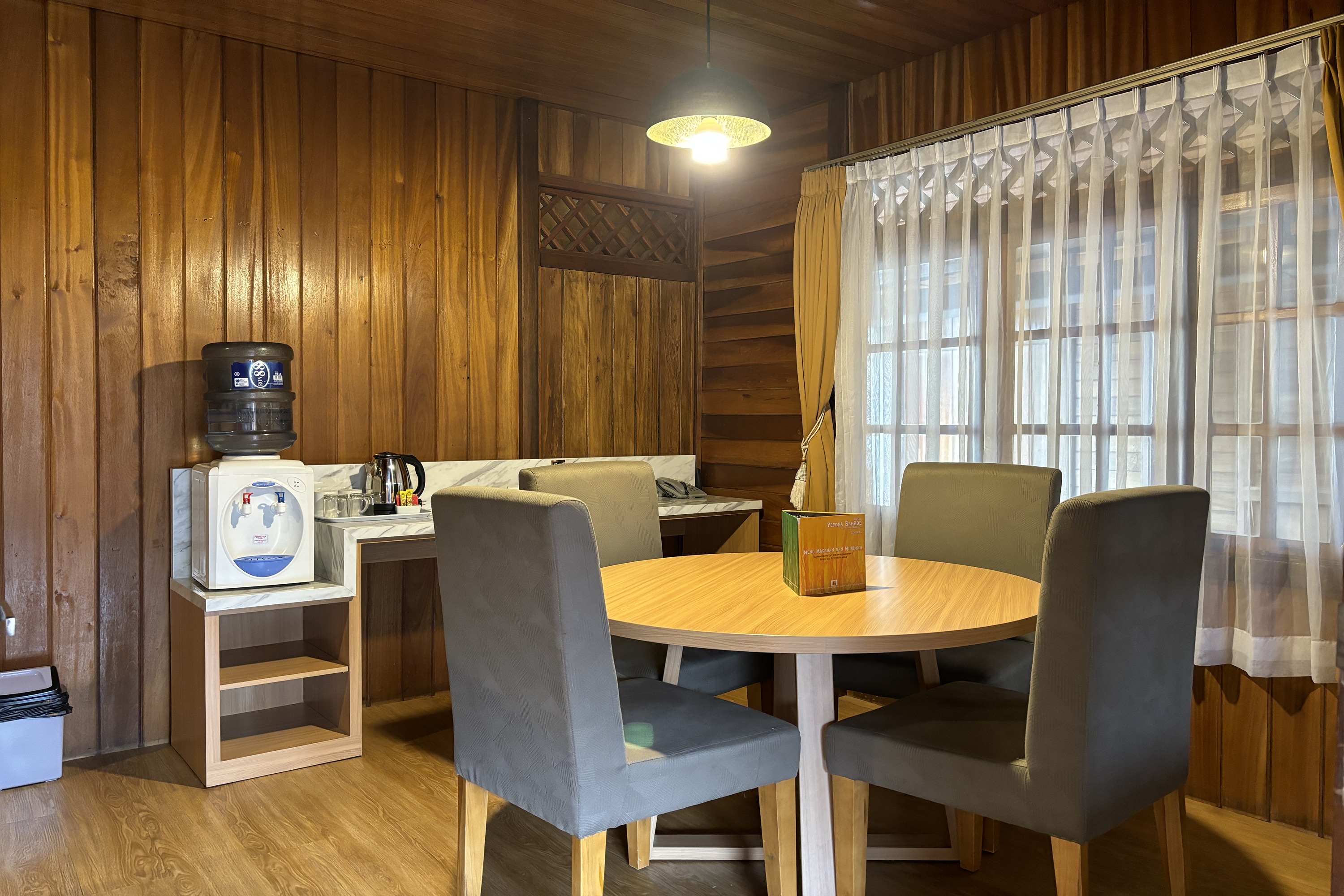 Family Room Superior