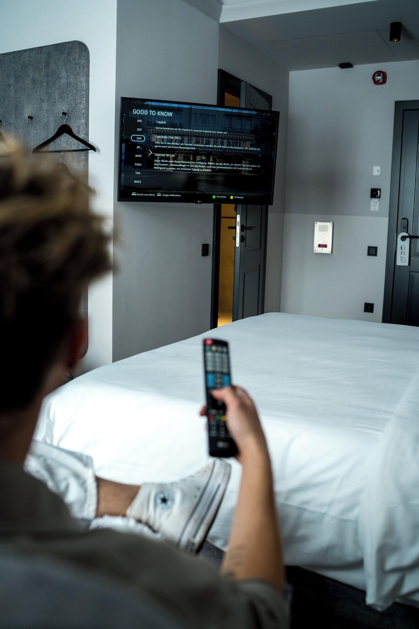 Double Classic King Bed