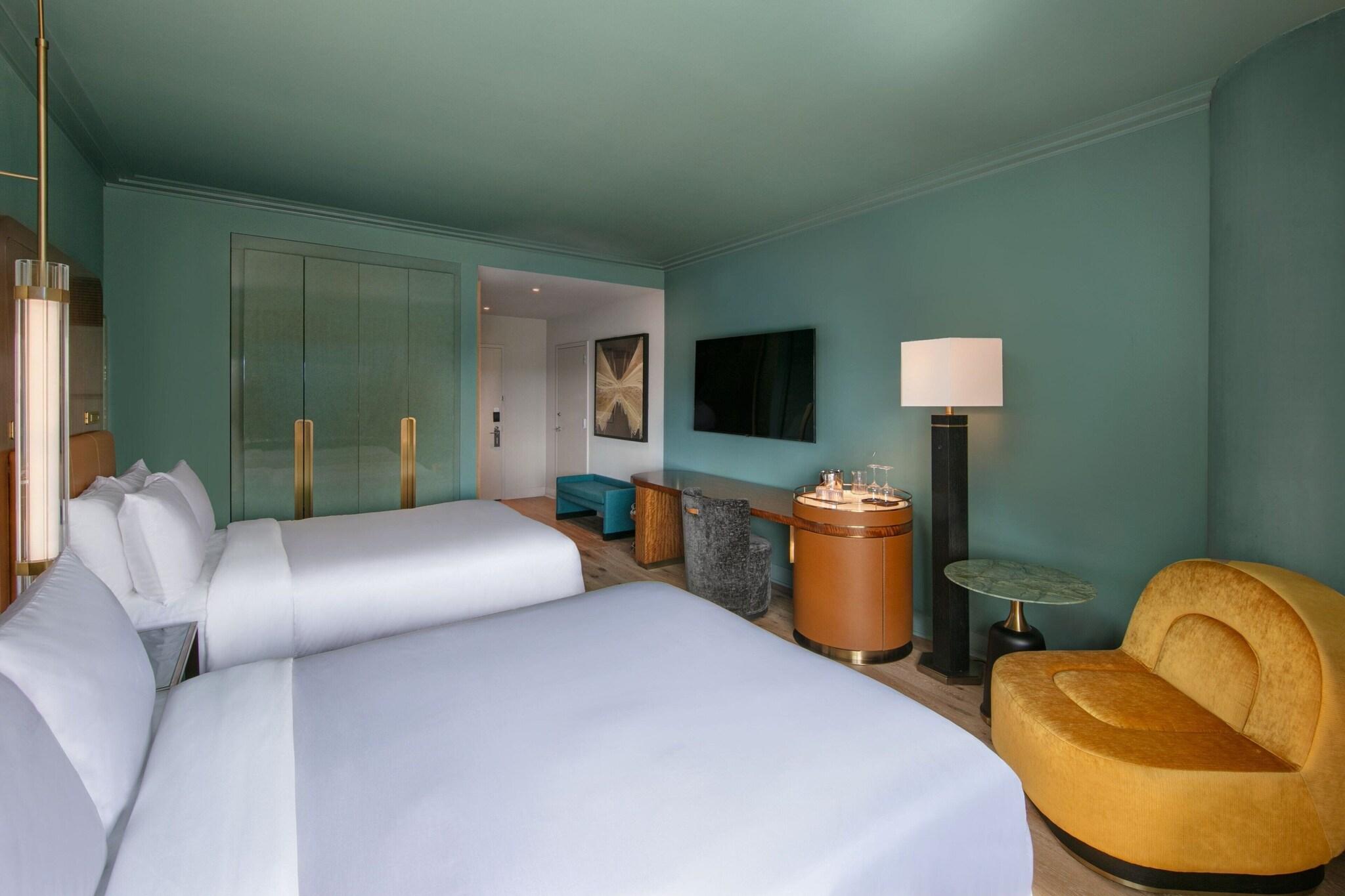 Double Two Queen Beds