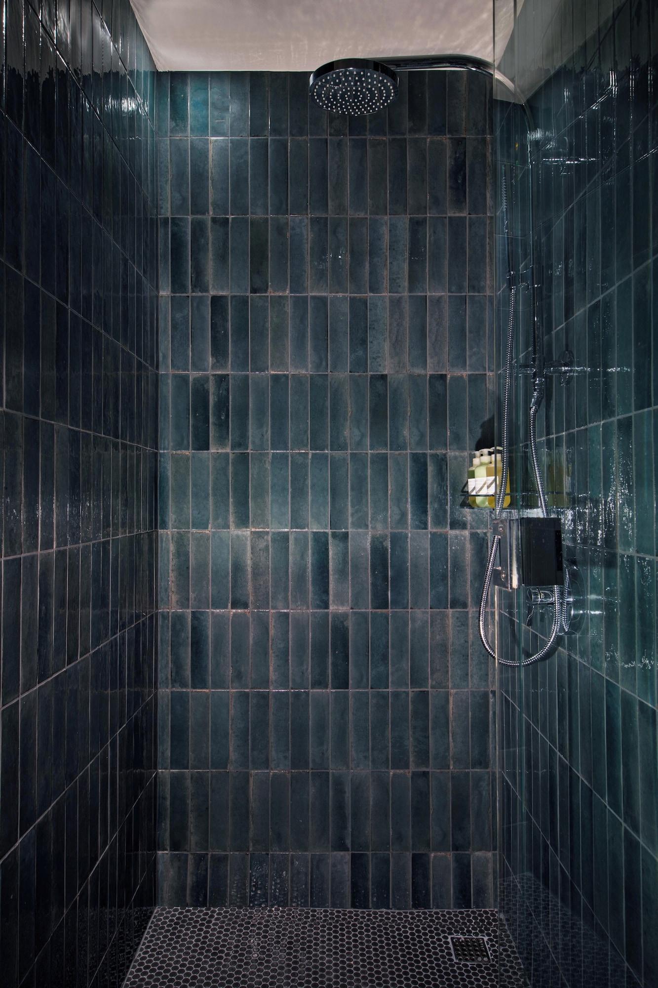 Double Two Queen Beds