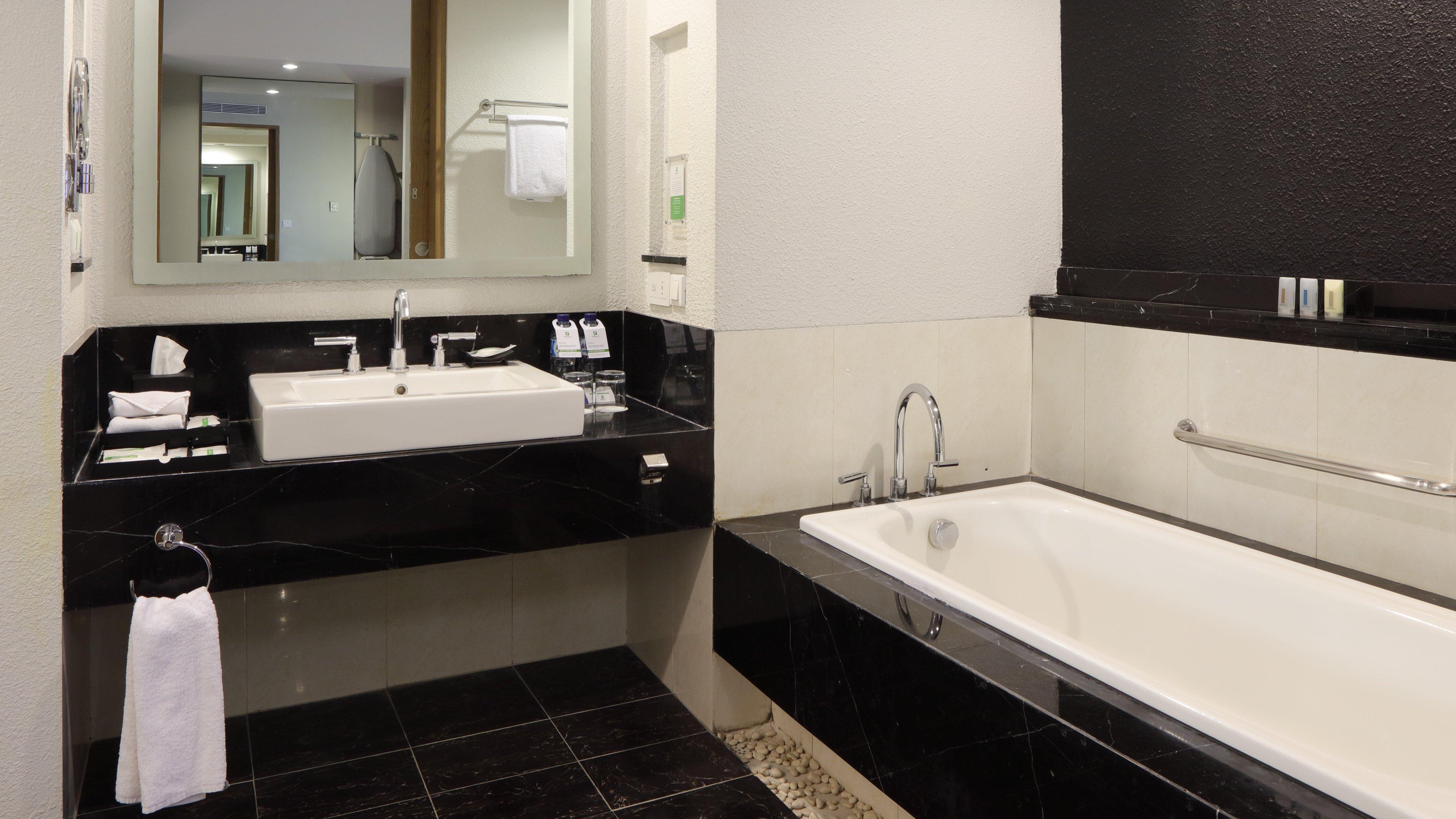 Junior Suite King Size Bed