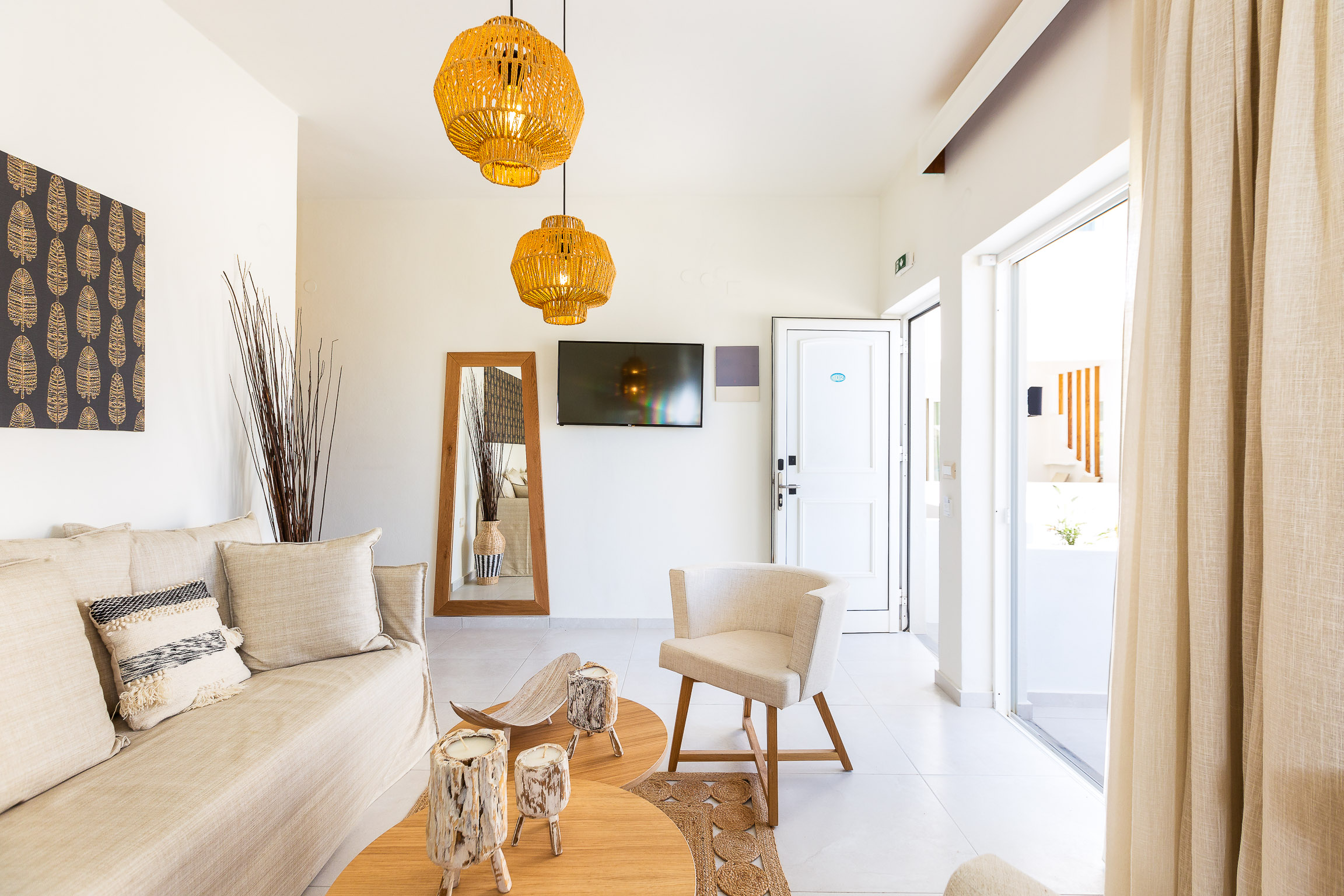 Double or Twin Superior Side Sea View