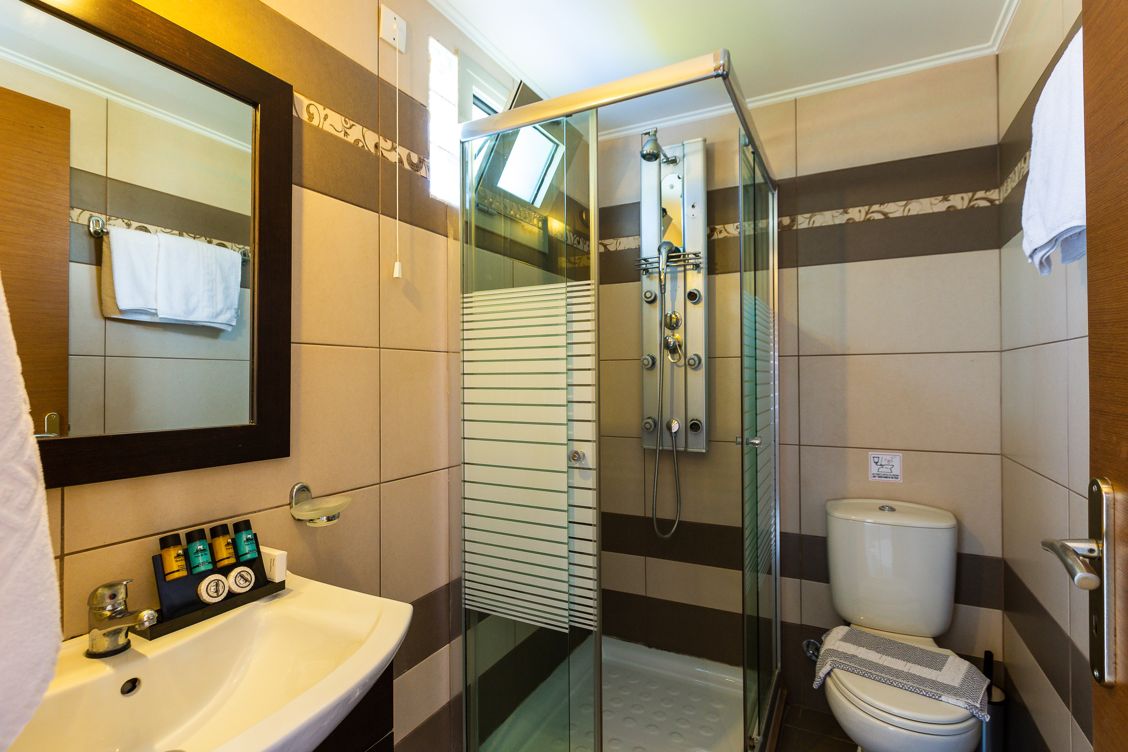 Double or Twin Pool View