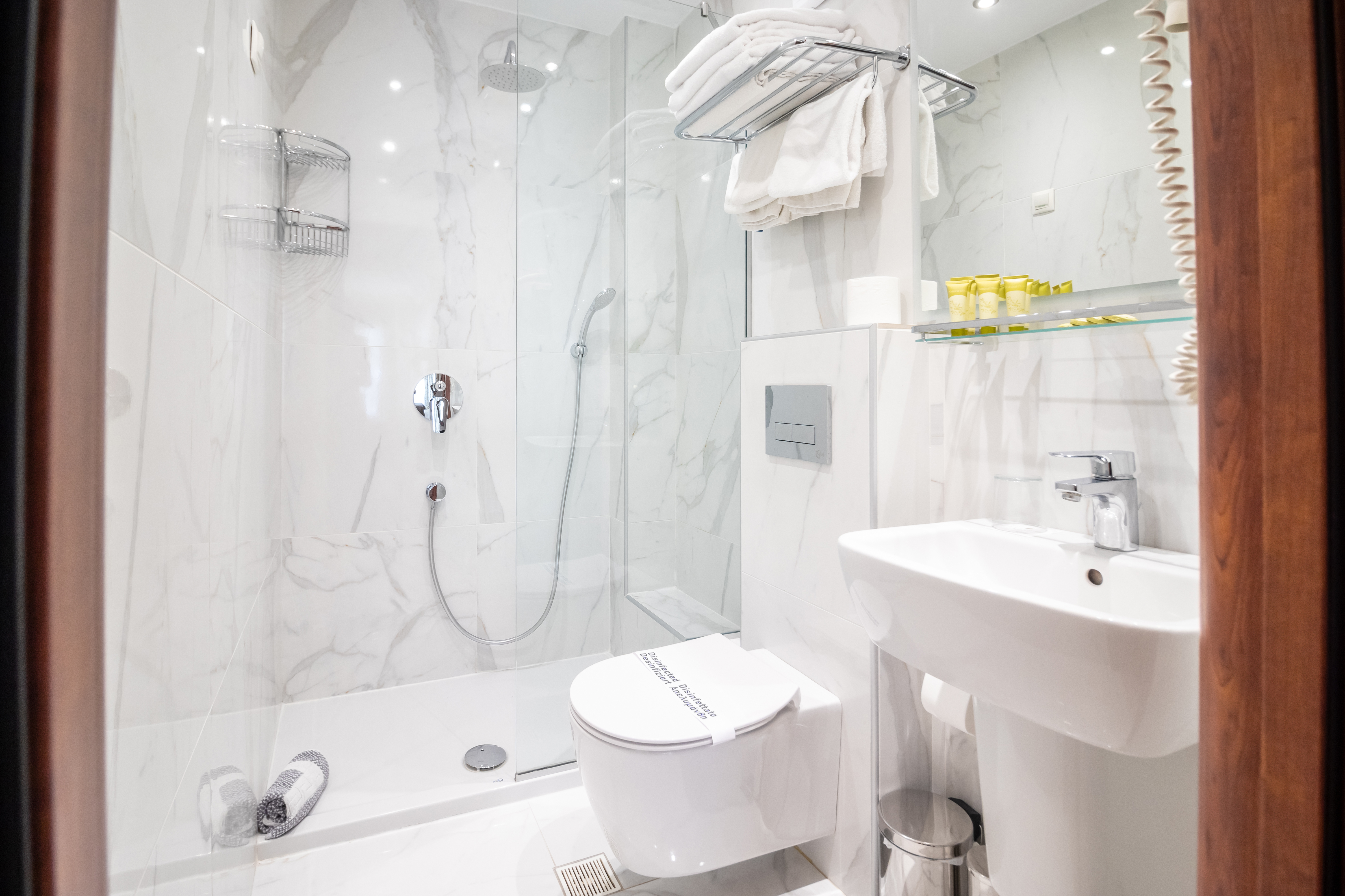 Double or Twin Superior Side Sea View