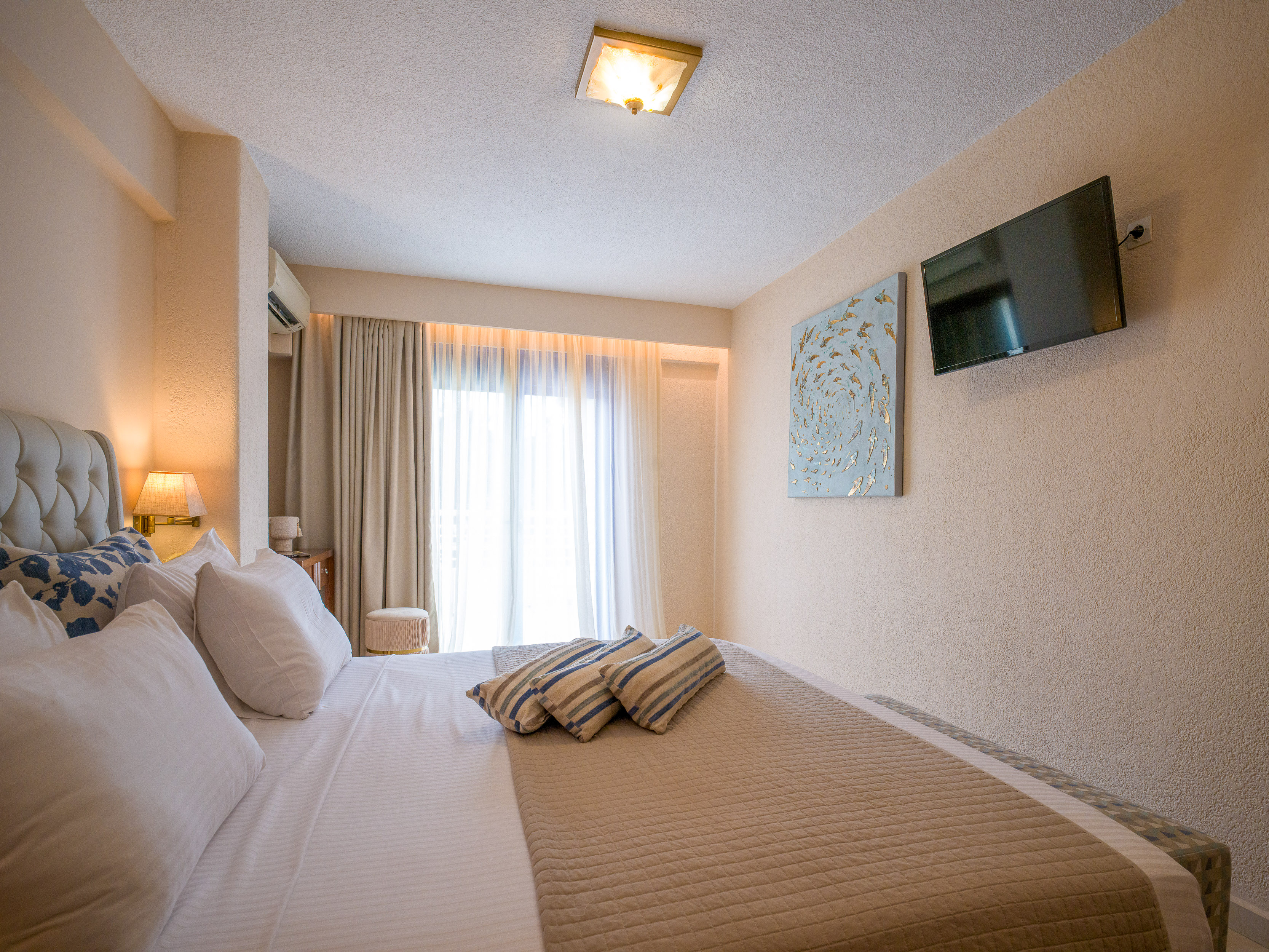 Double or Twin Standard