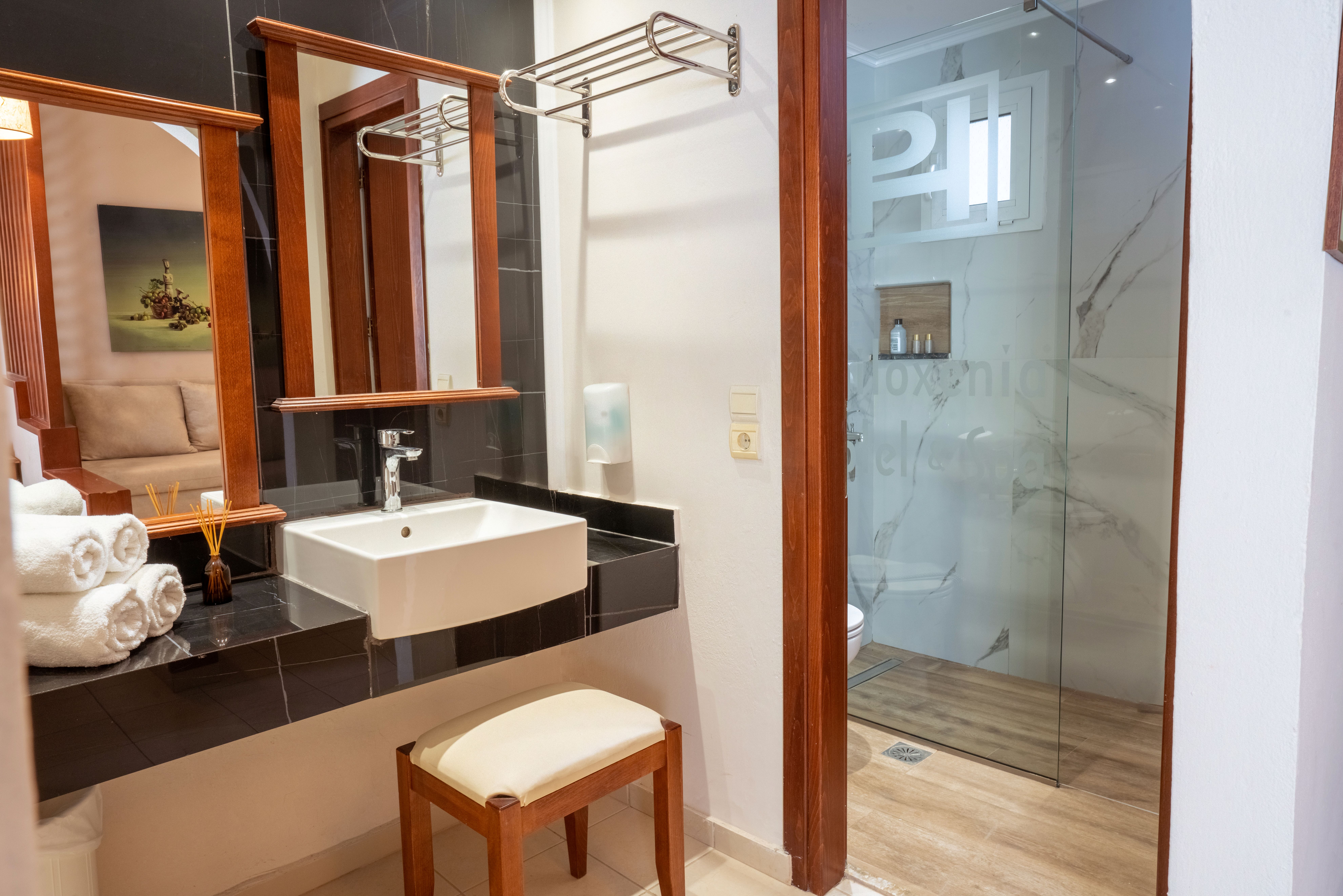 Double or Twin Superior