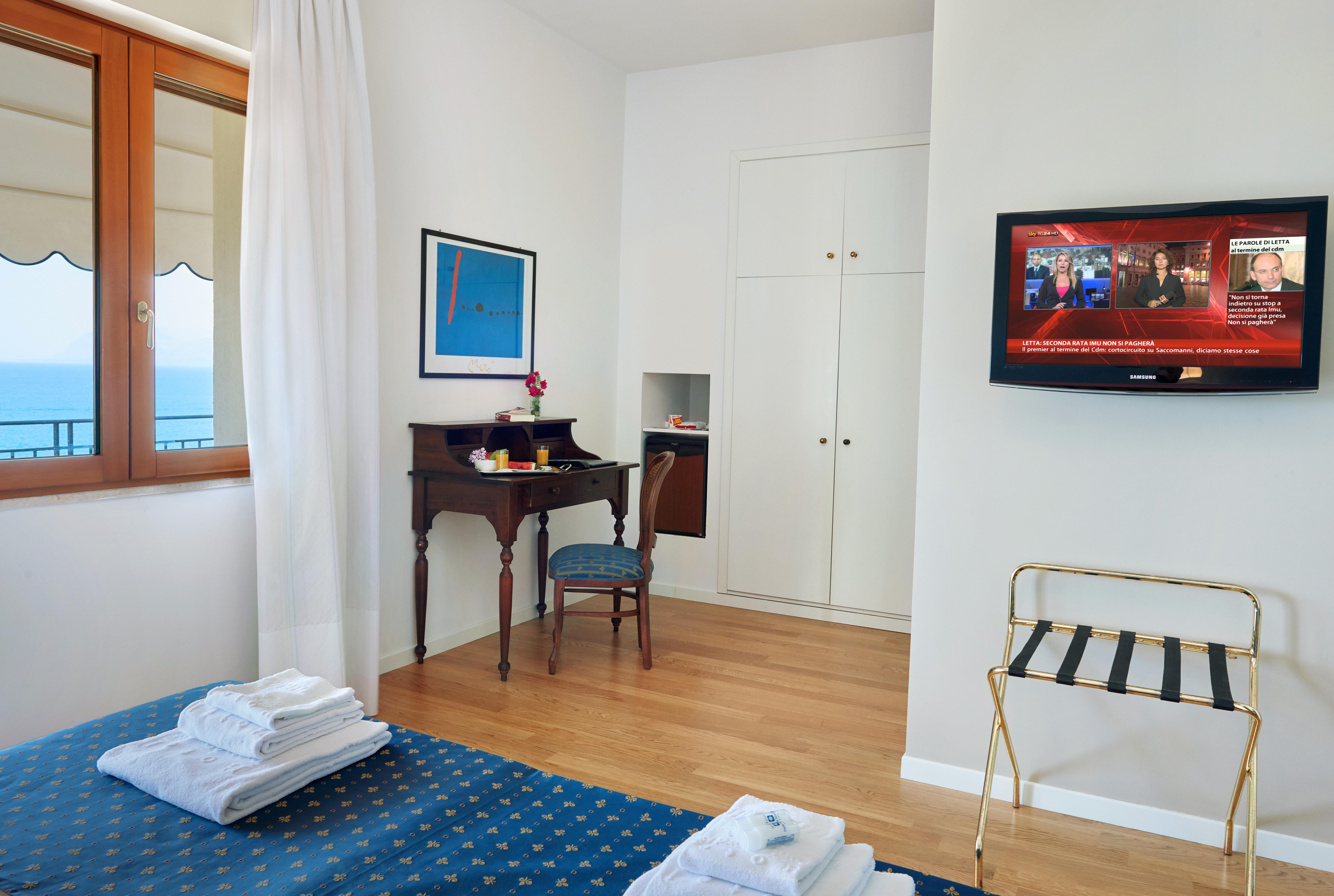 Double or Twin Sea View