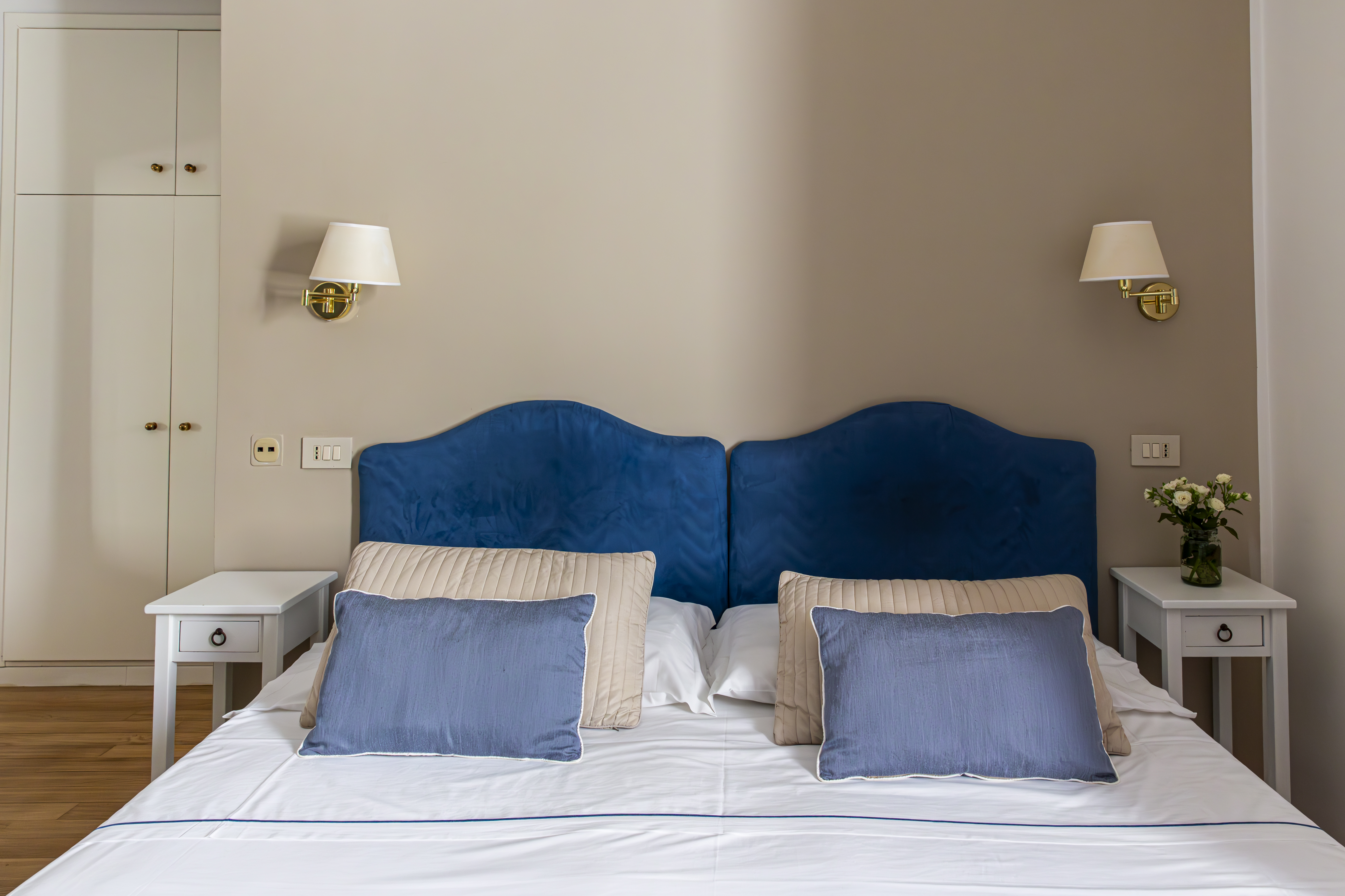 Double or Twin Standard