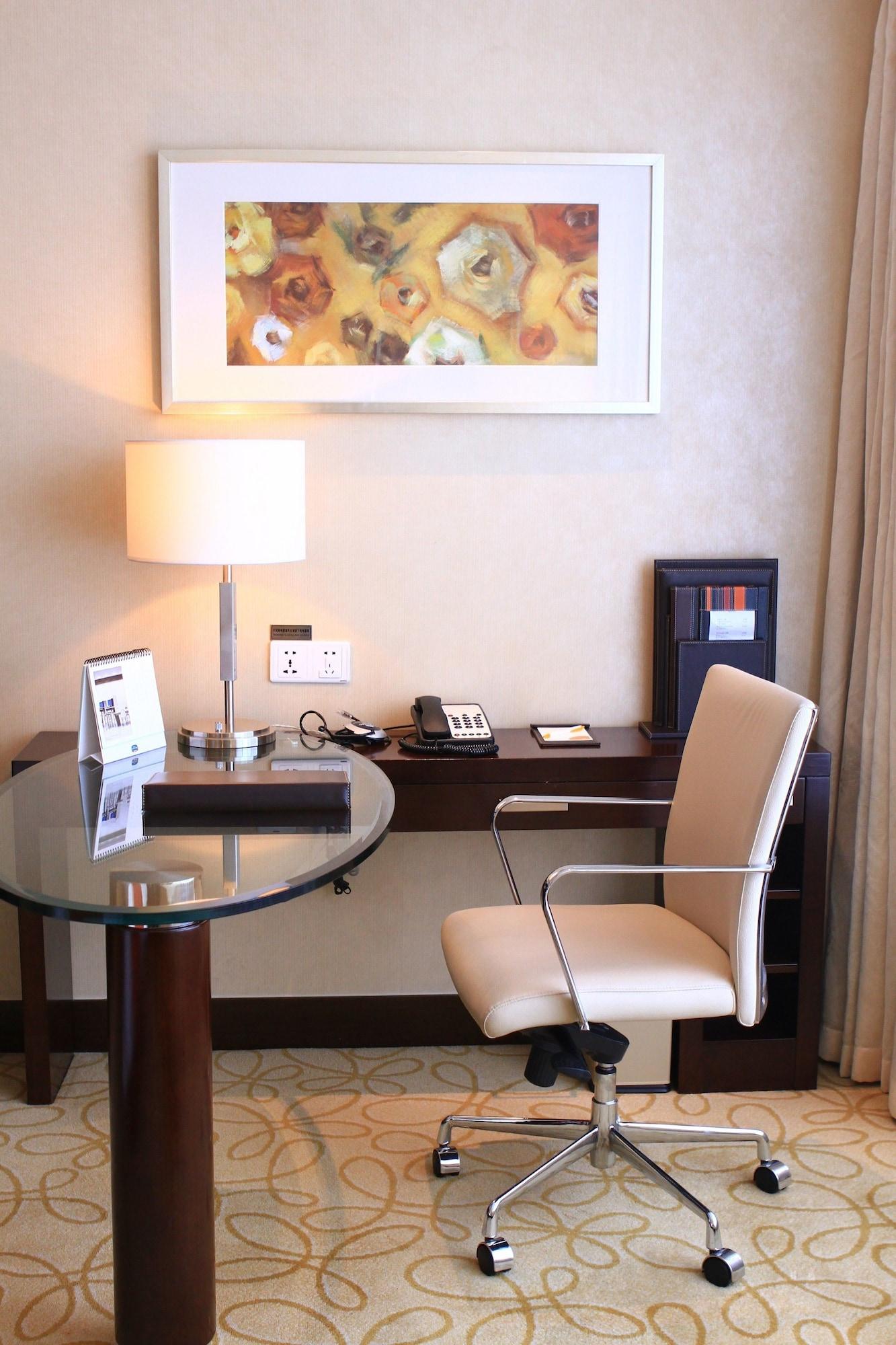 Double Executive King Bed