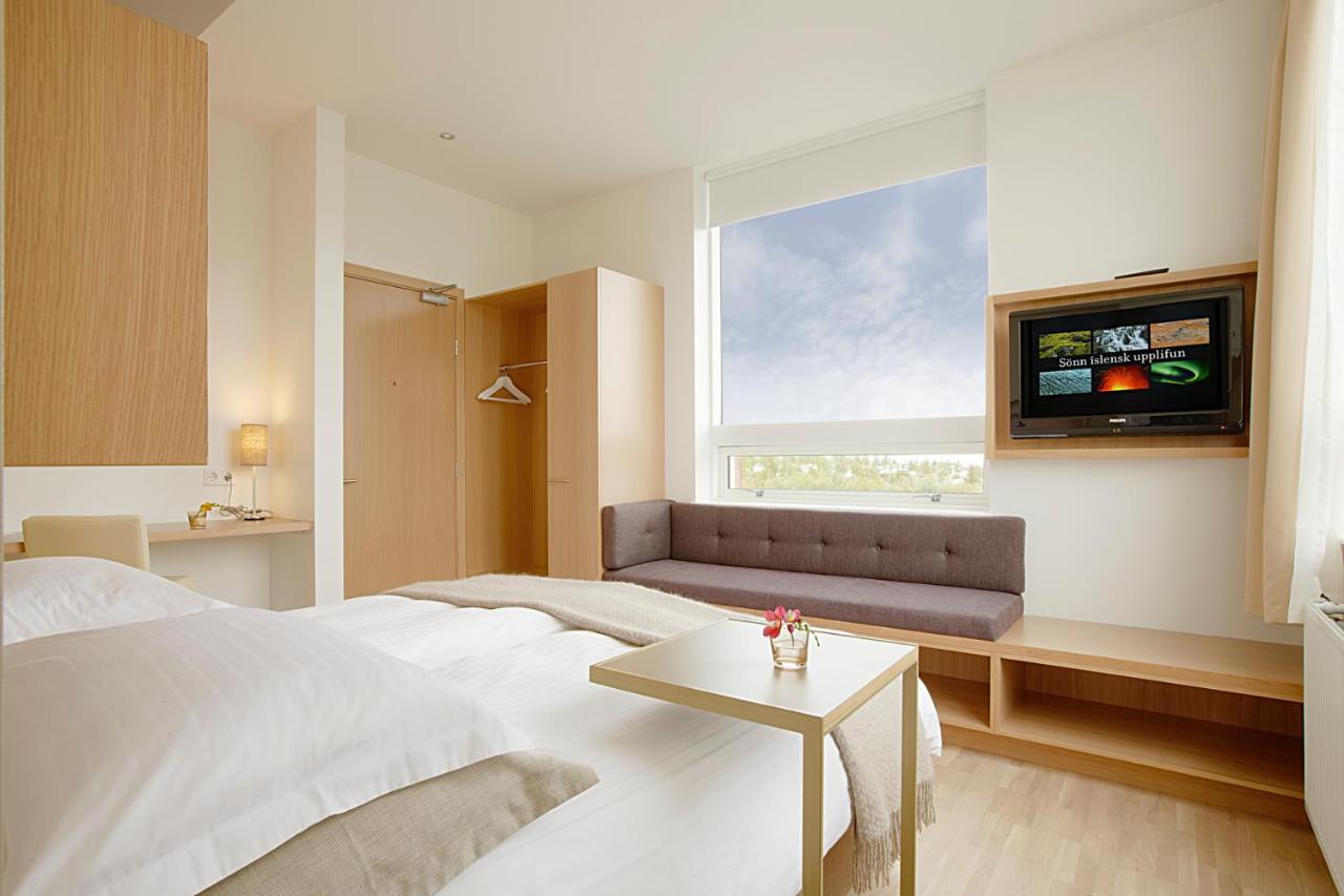 Double Queen Size Bed