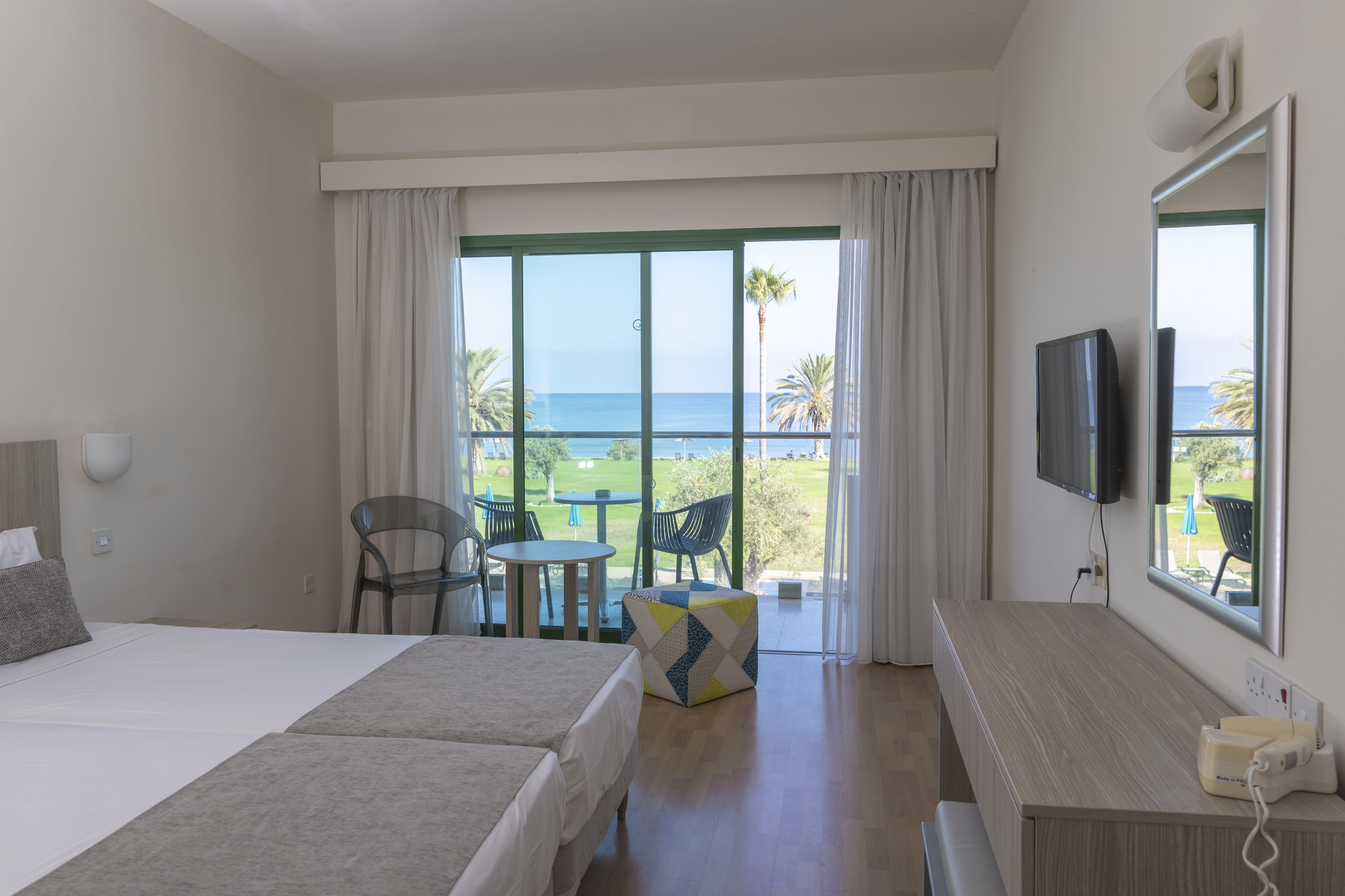 Double or Twin Sea View