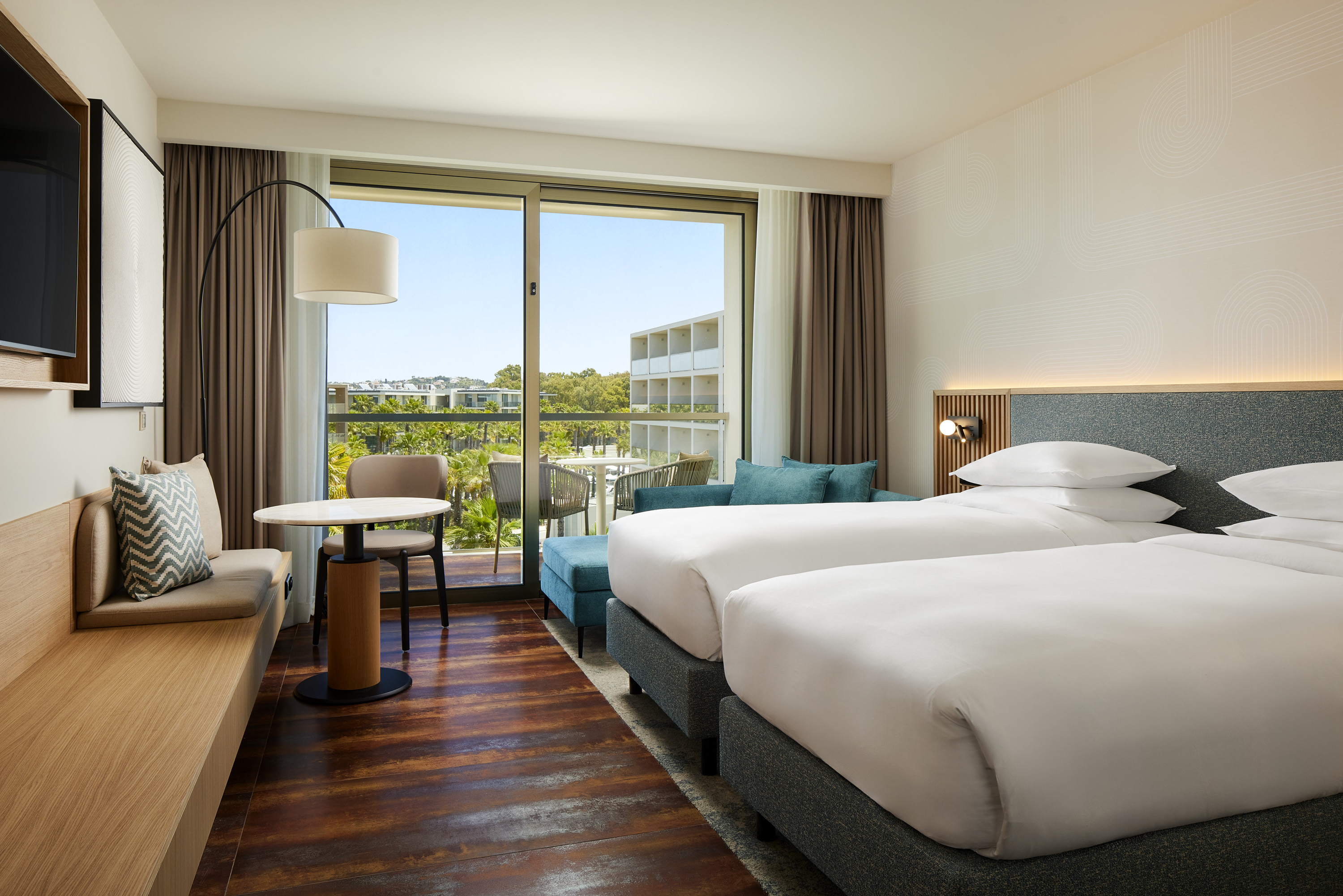 Double or Twin Standard