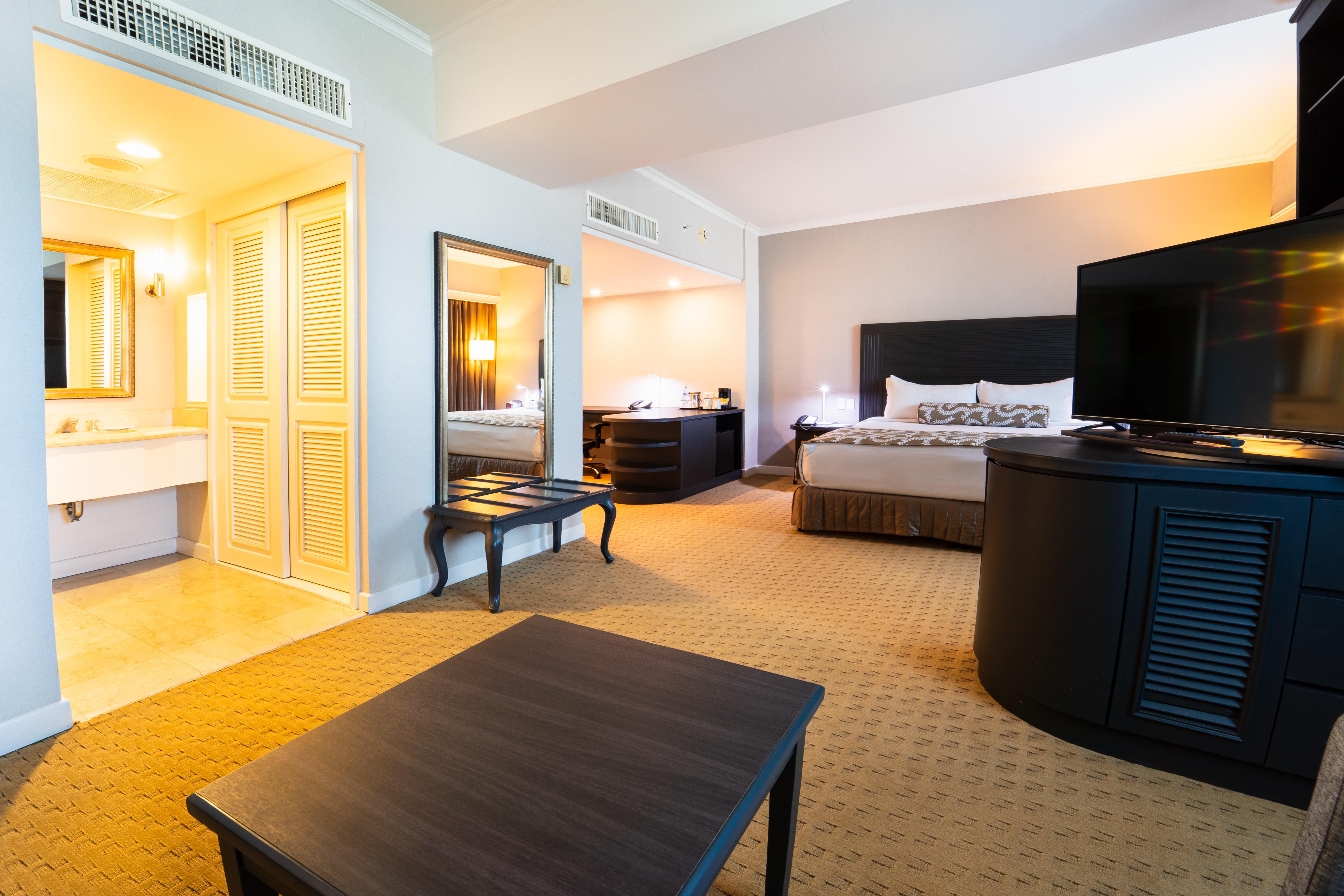 Junior Suite King Size Bed