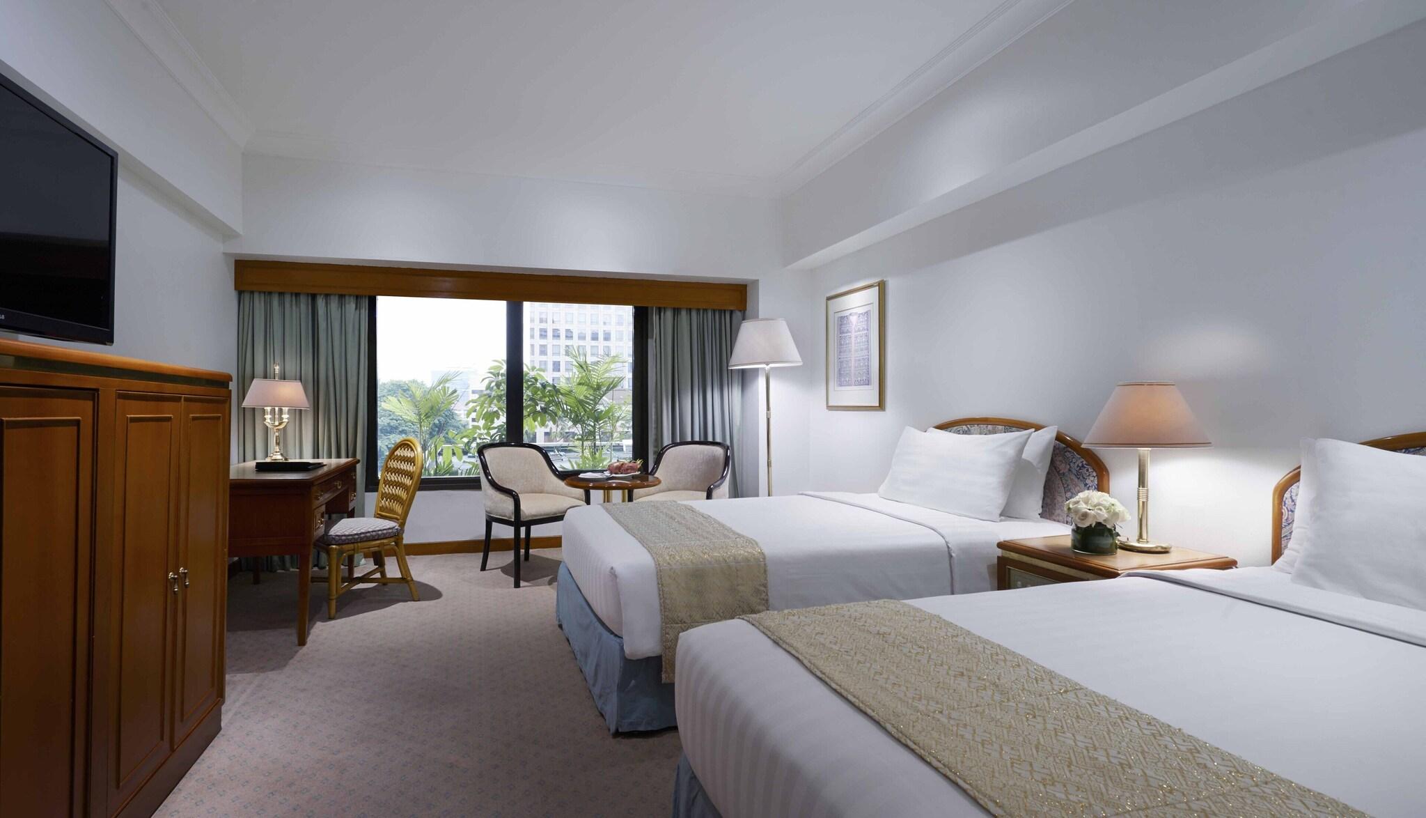 Double City View King Bed