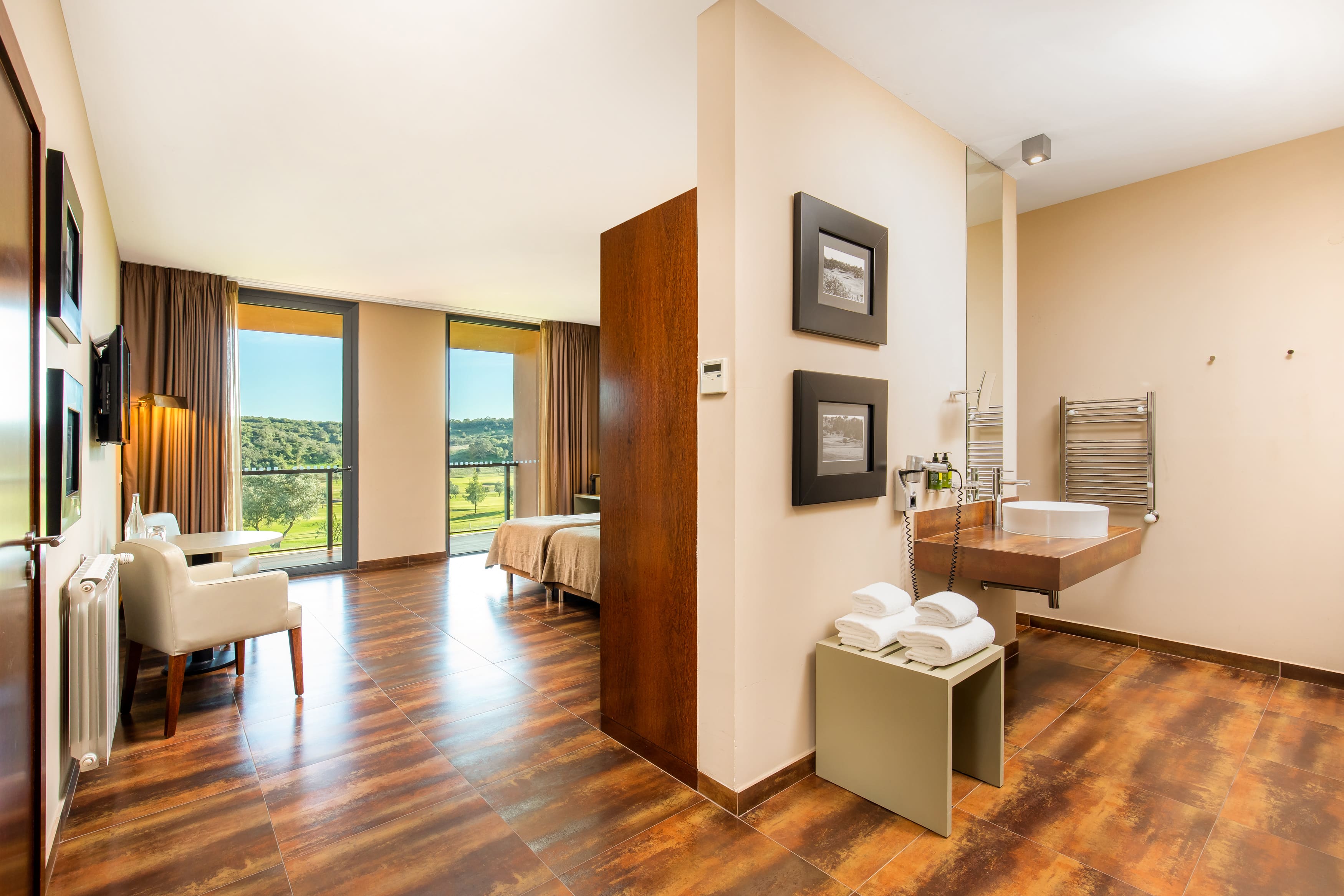 Double or Twin Superior