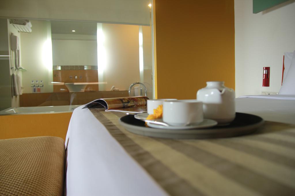 Double or Twin Deluxe