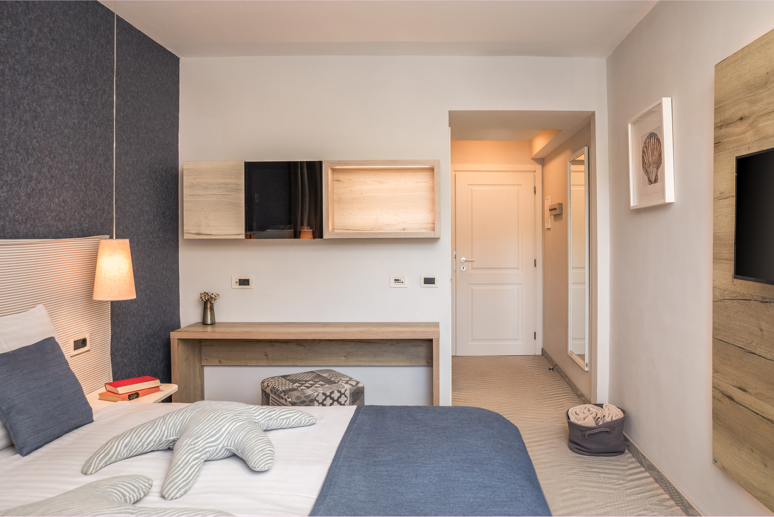 Double Side Sea View with Balcony