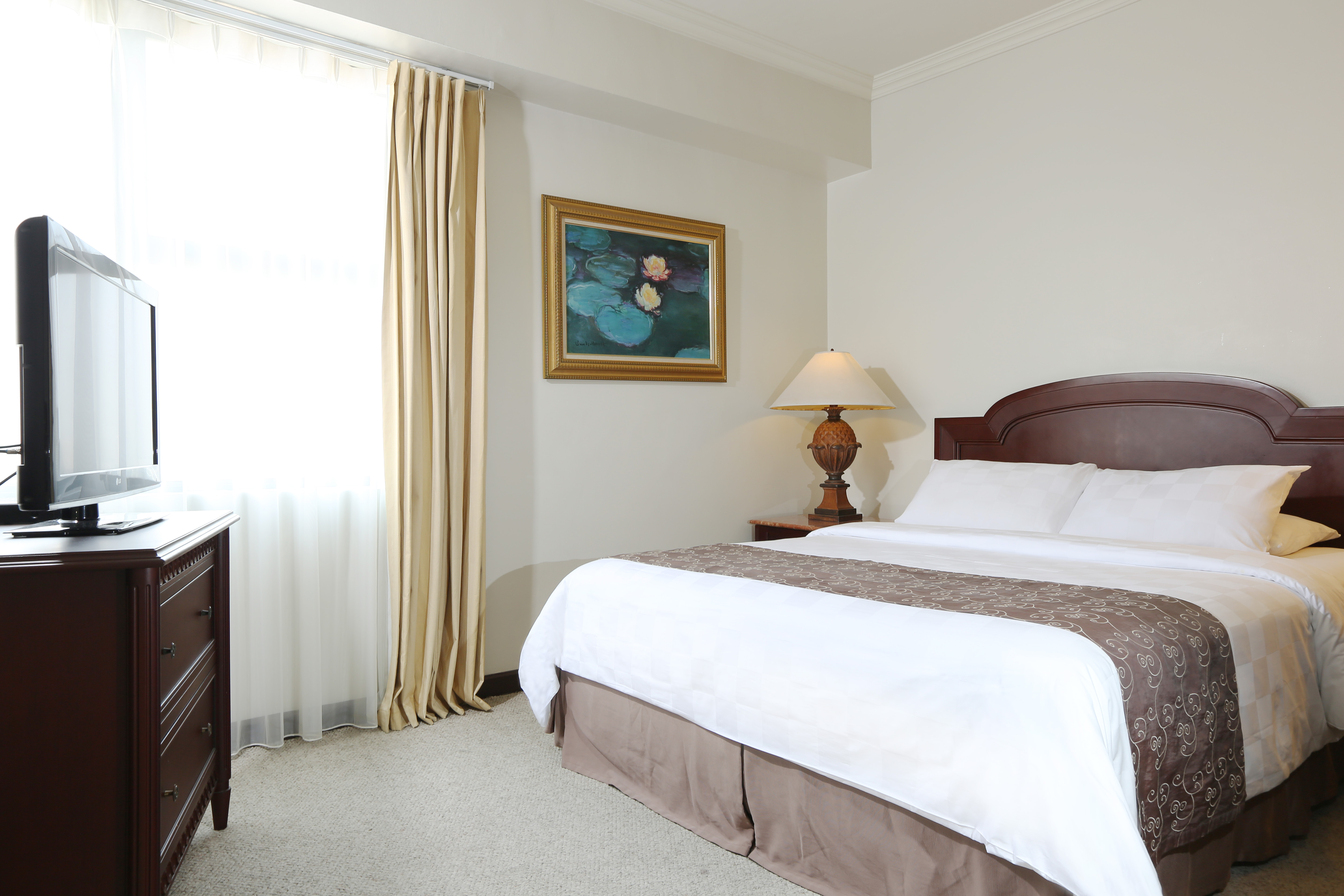 Suite Three Bedrooms