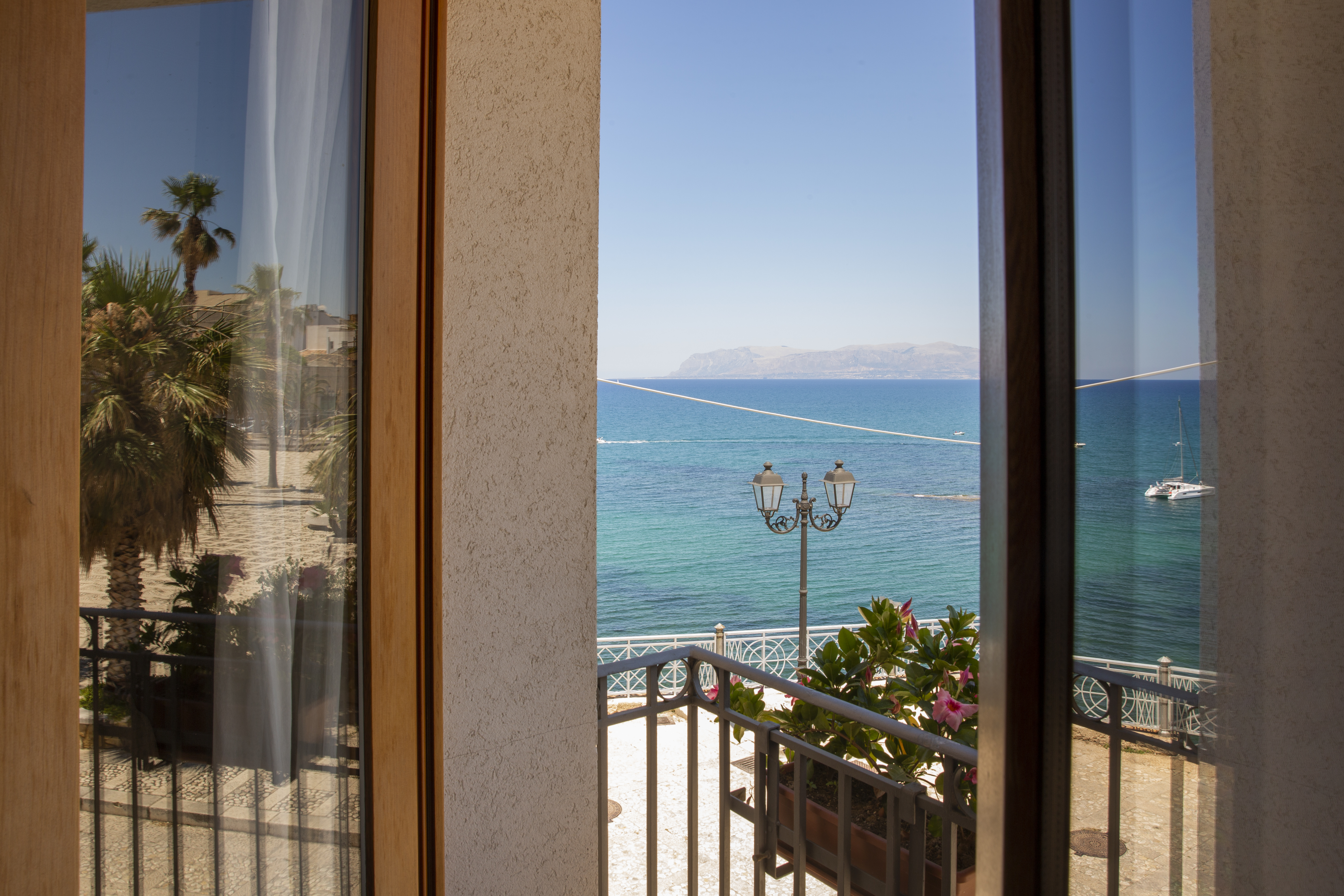 Double Single Superior Sea View