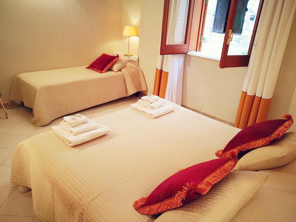 Quadruple with Balcony