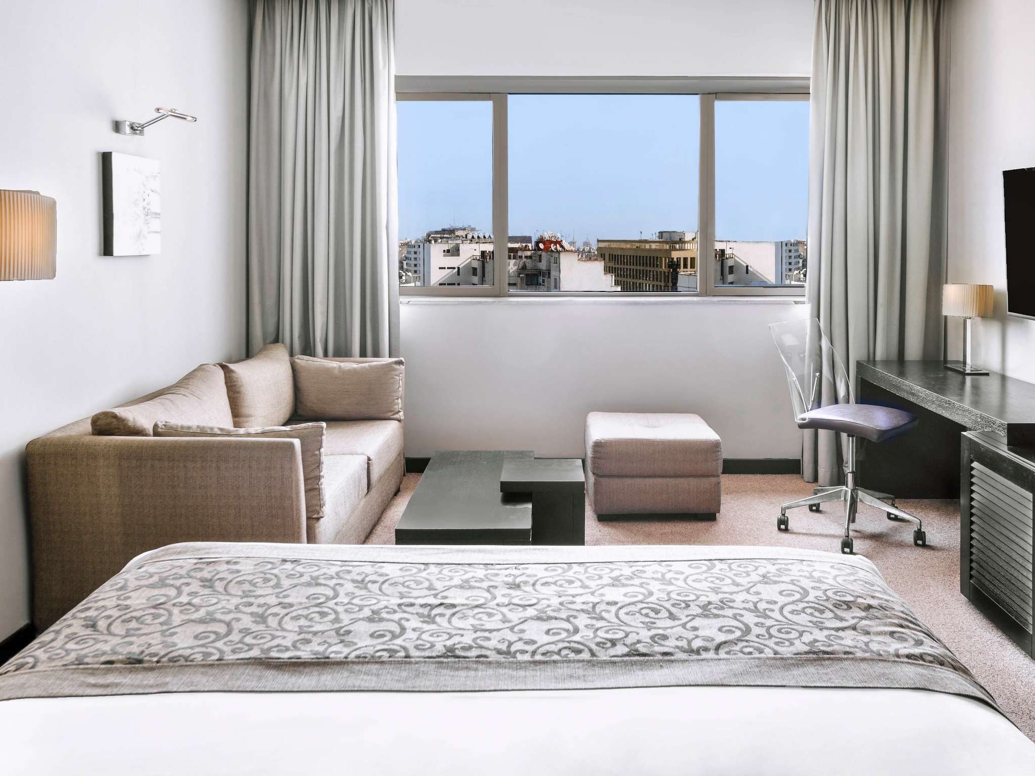 Room Deluxe King Bed