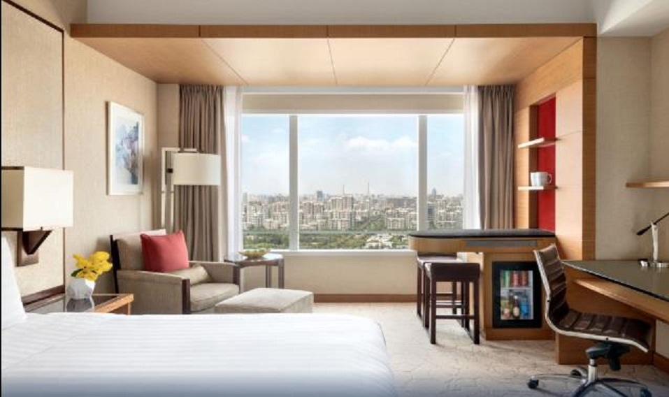 Double Deluxe King Bed