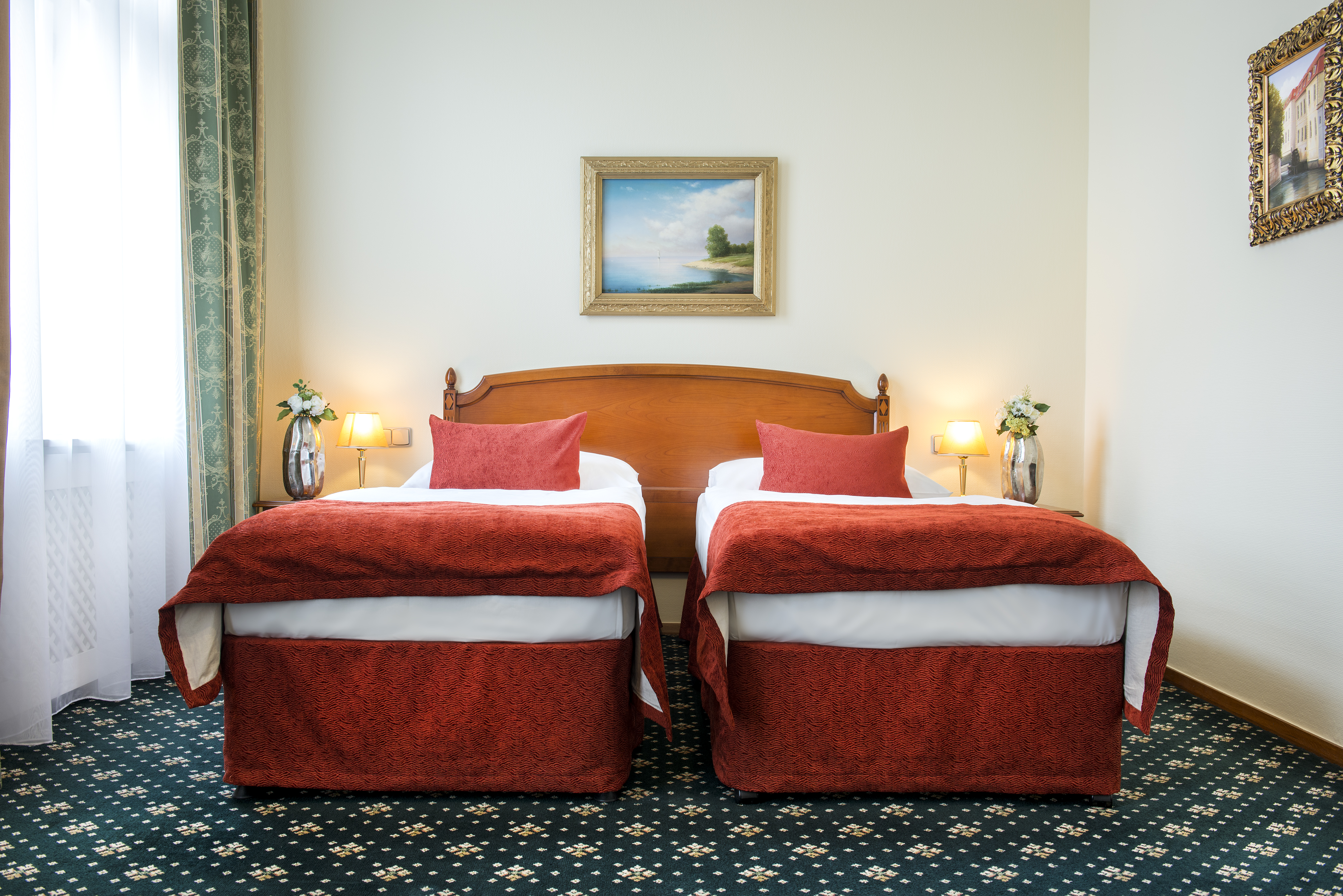 Double or Twin Standard