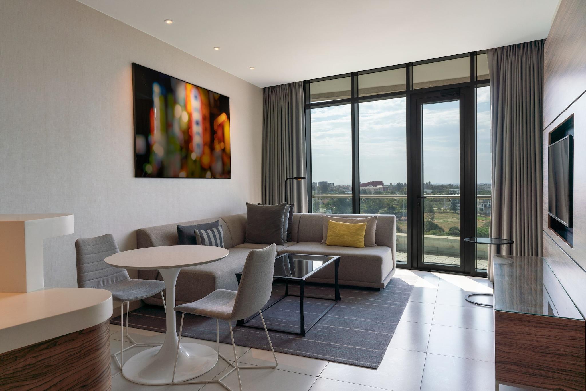 Apartment City View Queen Bed