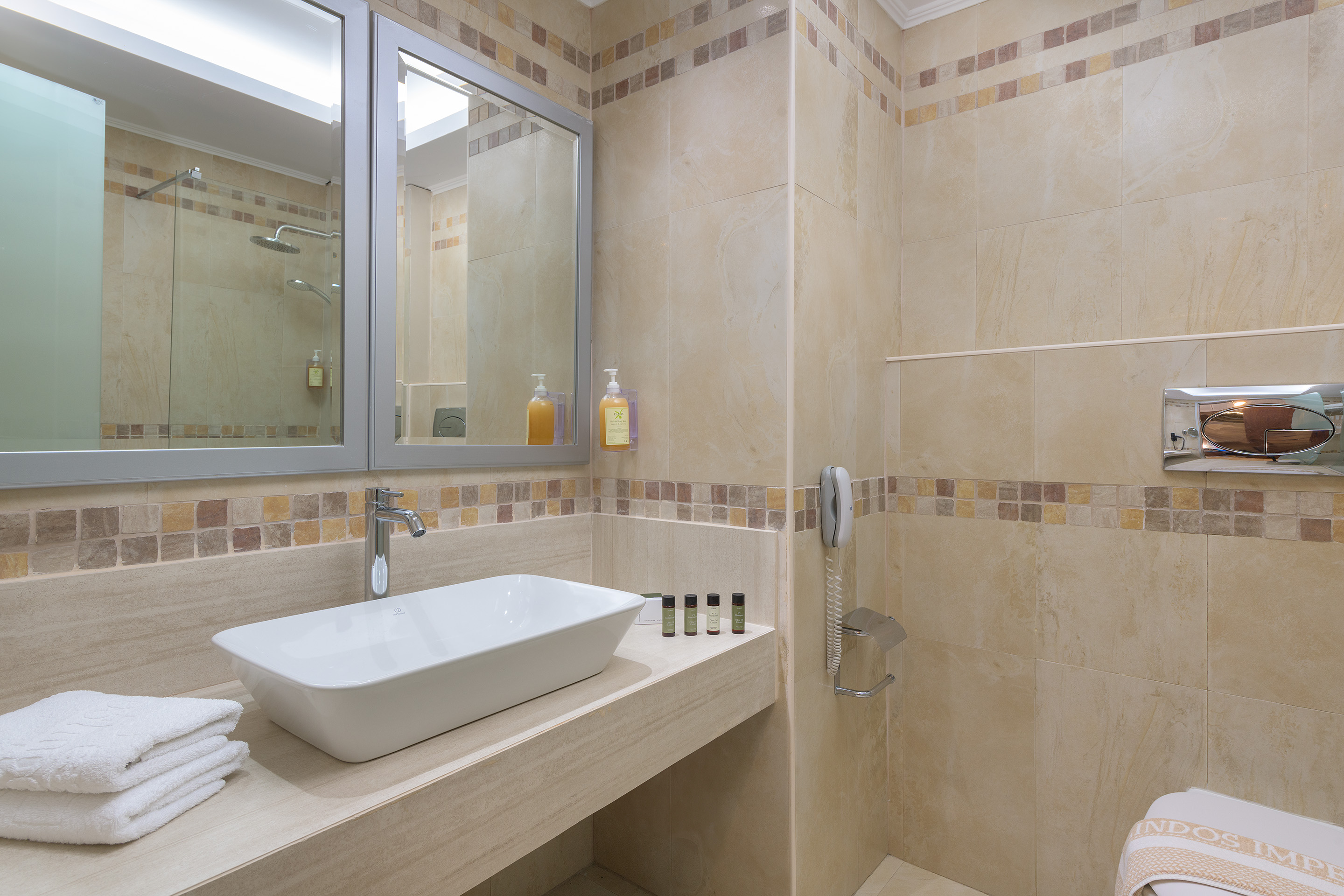 Double or Twin Superior with Private Pool