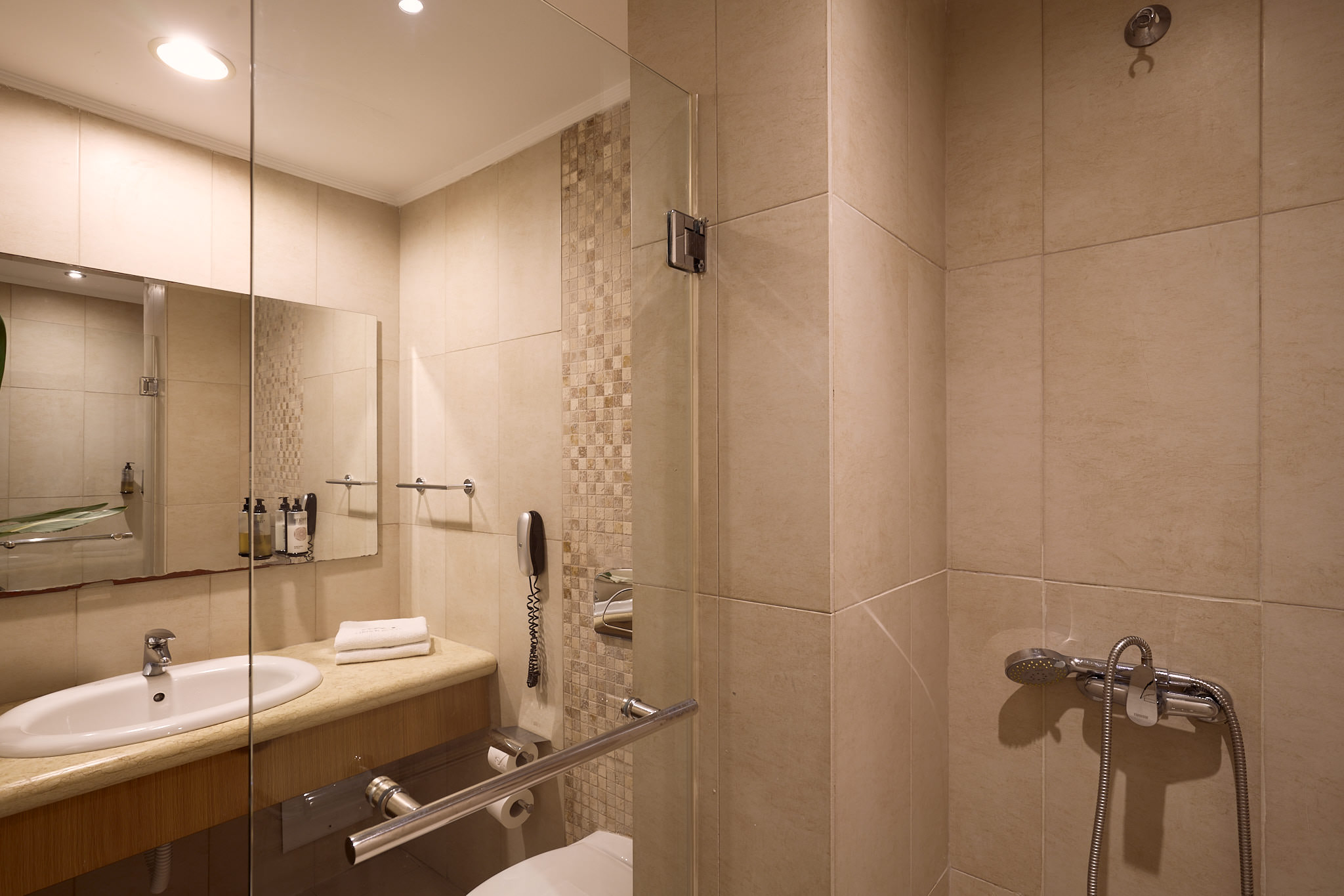 Family Room Side Sea View One Bedroom