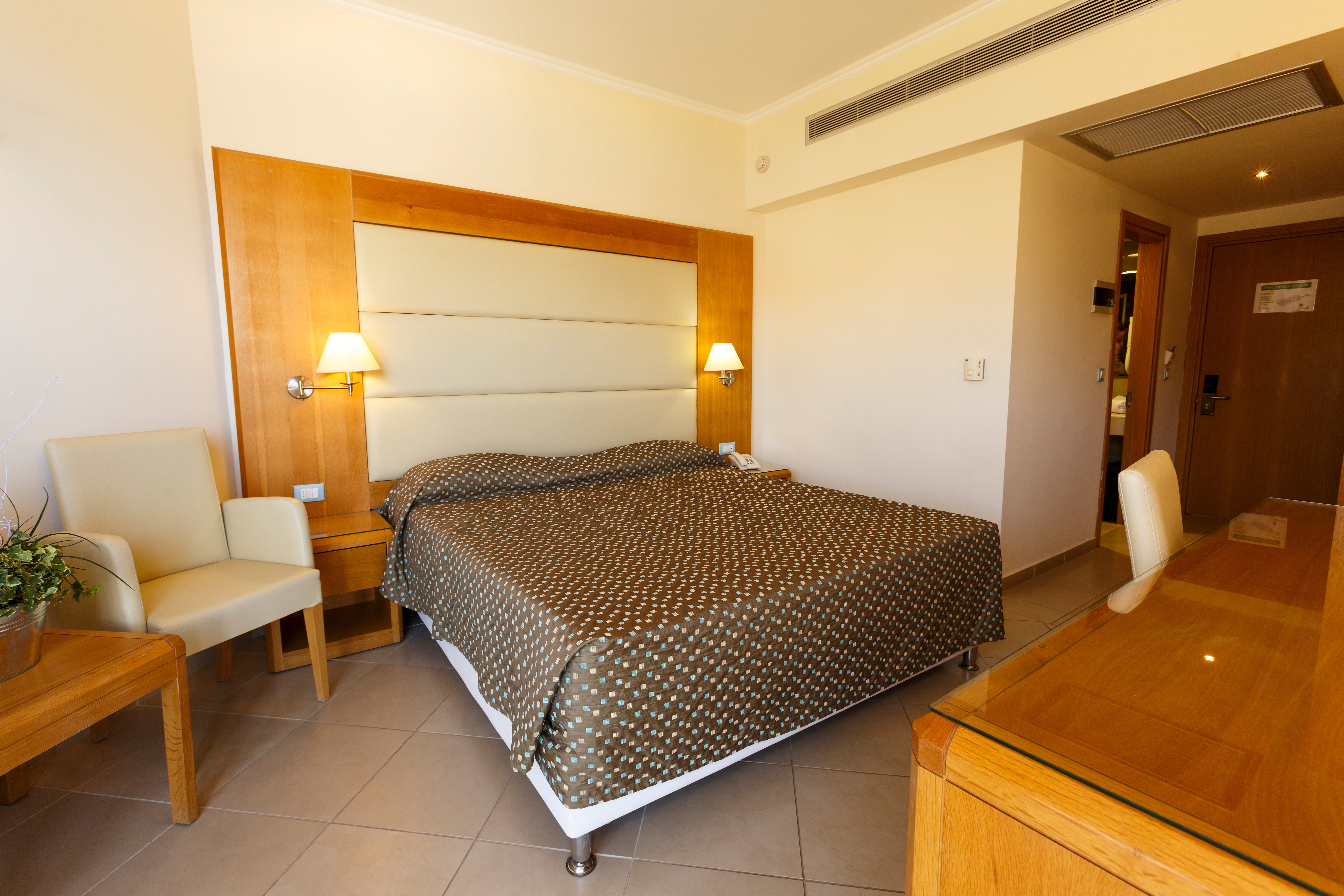 Double or Twin Superior