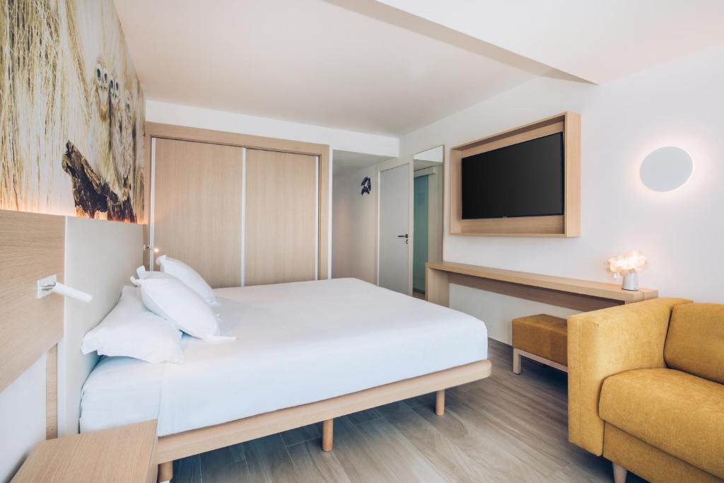 Double or Twin Sea View