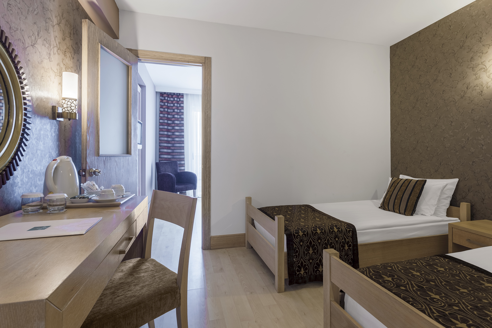 Family Room Connecting Room