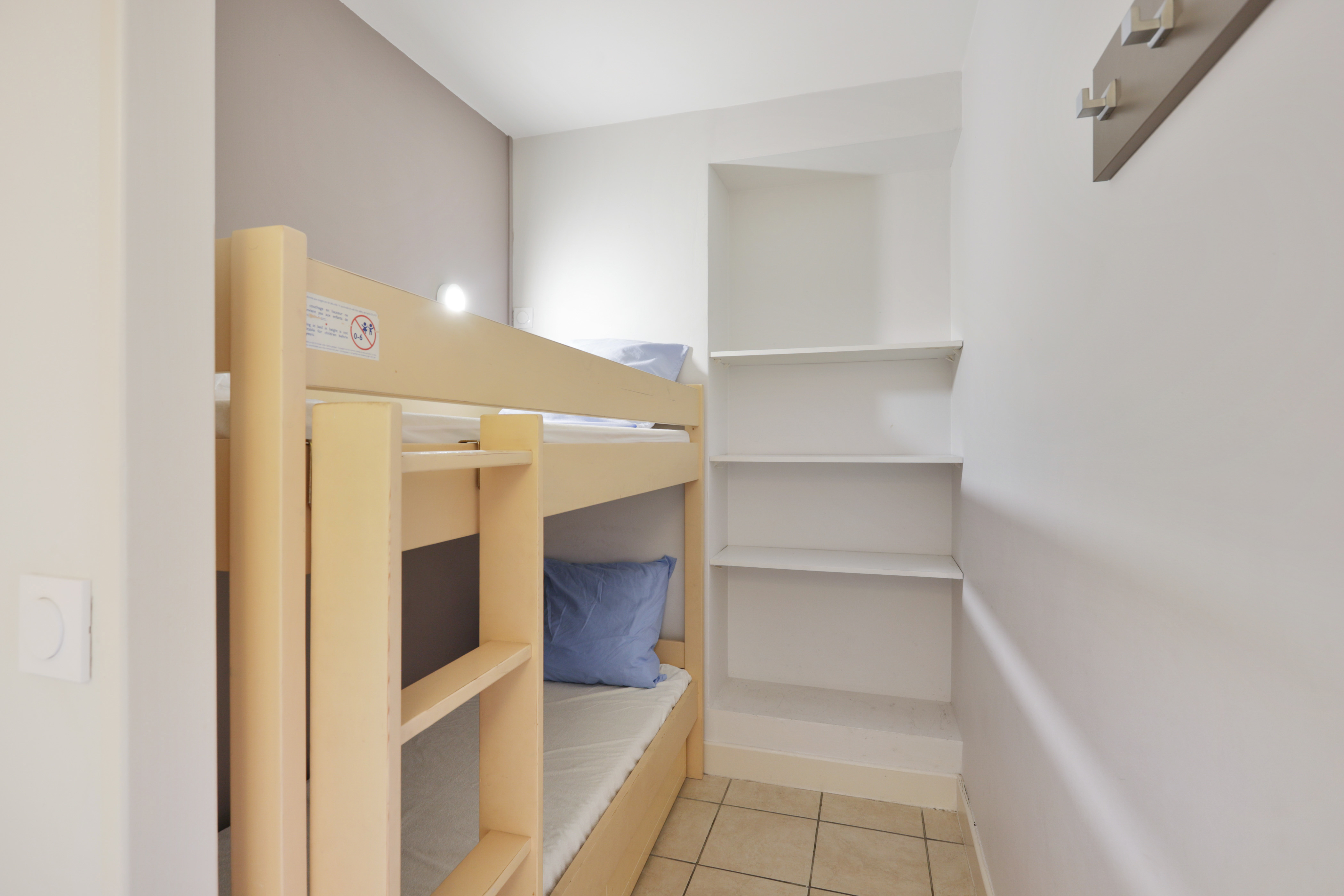 Apartment Capacity 6