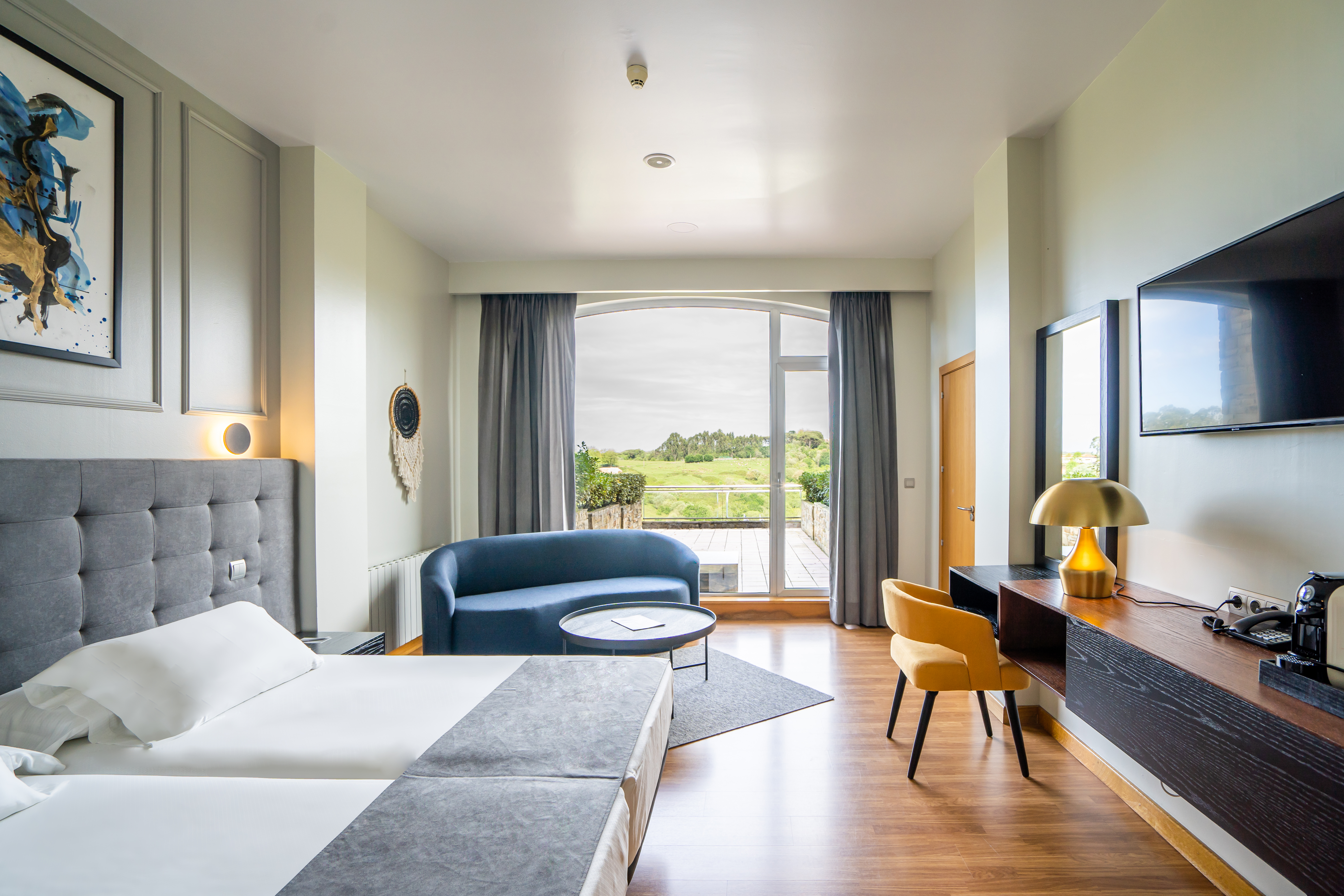 Double or Twin Deluxe