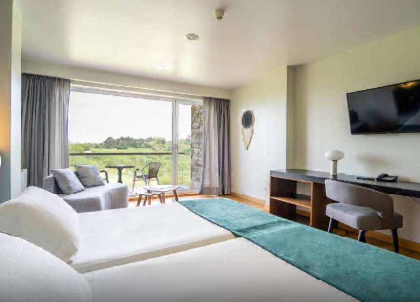 Double or Twin Sea View