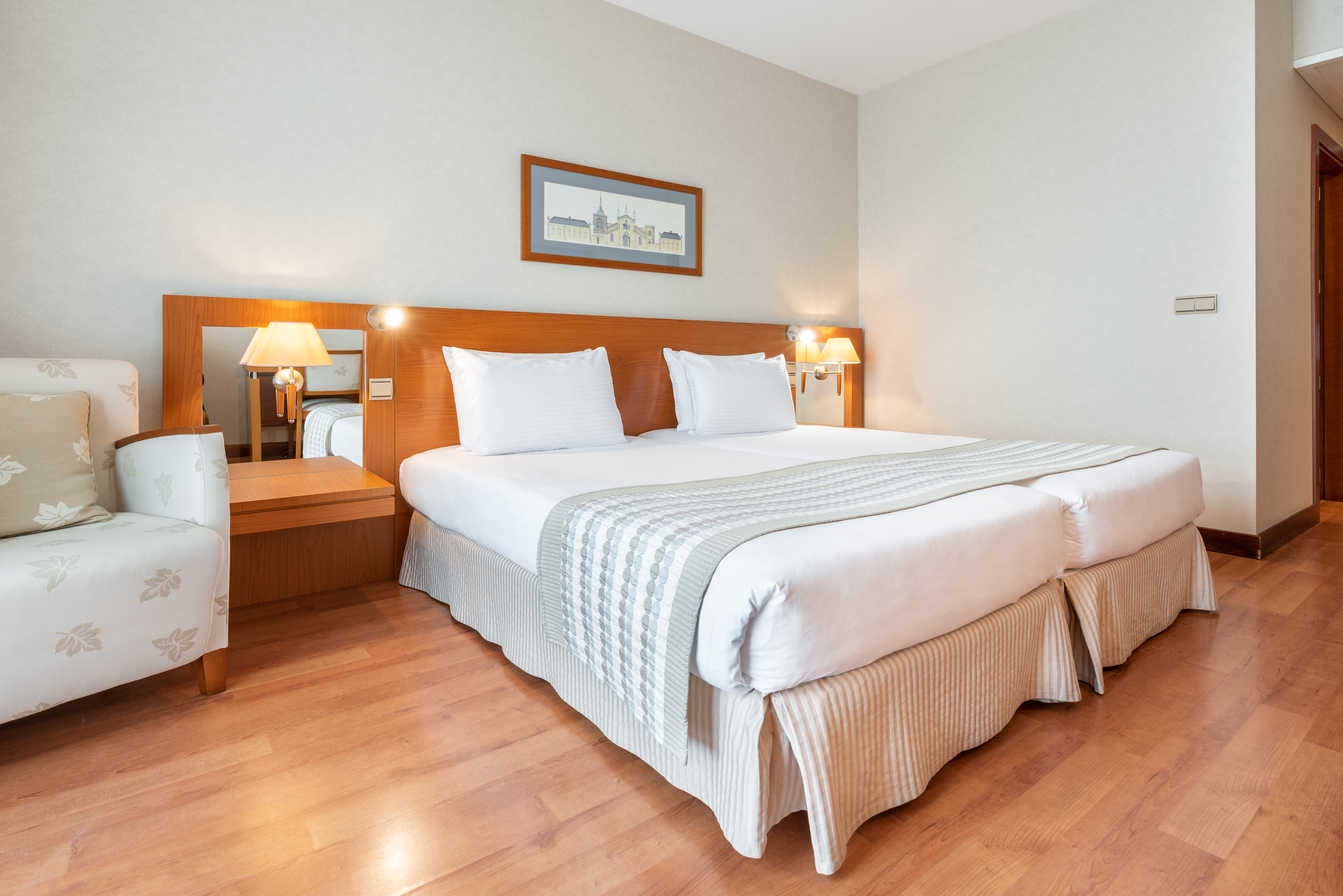 Double or Twin Standard