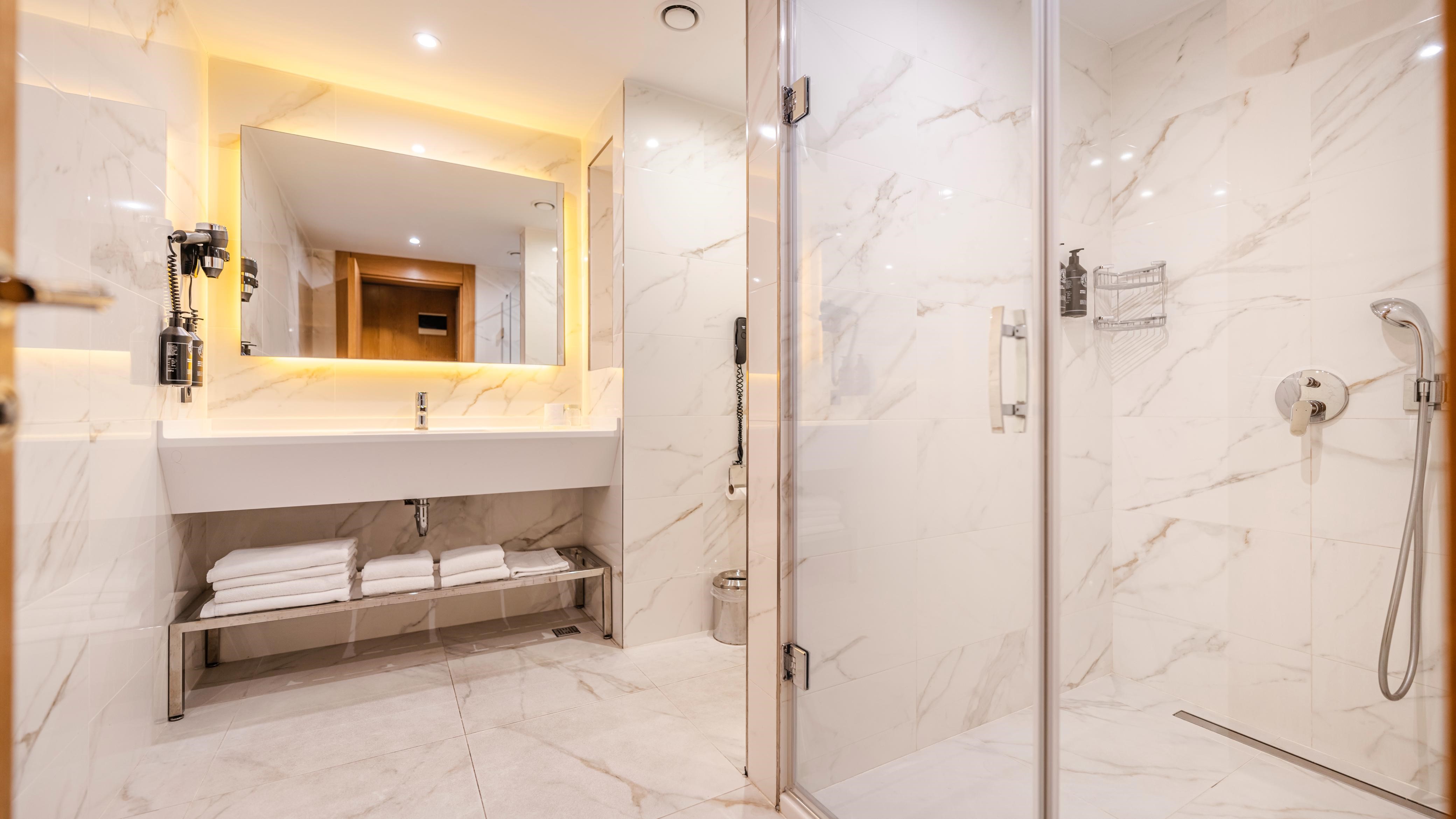 Suite Two Double Beds