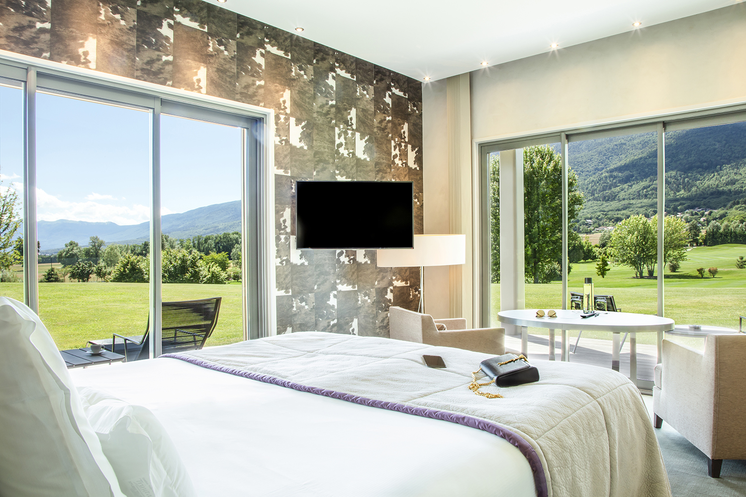 Double or Twin Deluxe