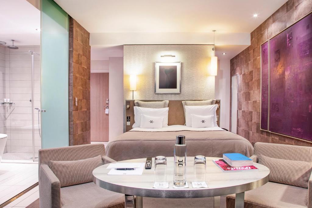 Double or Twin Deluxe