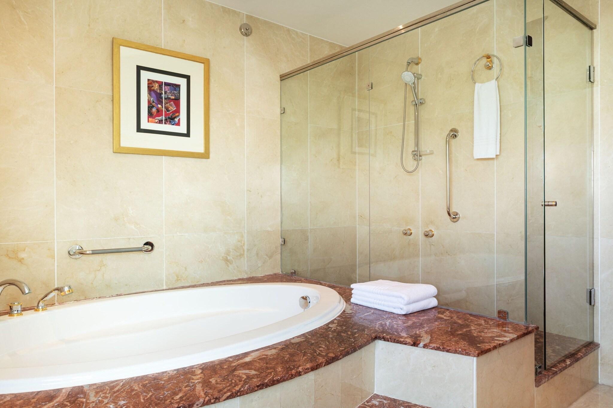 Suite Executive King Bed