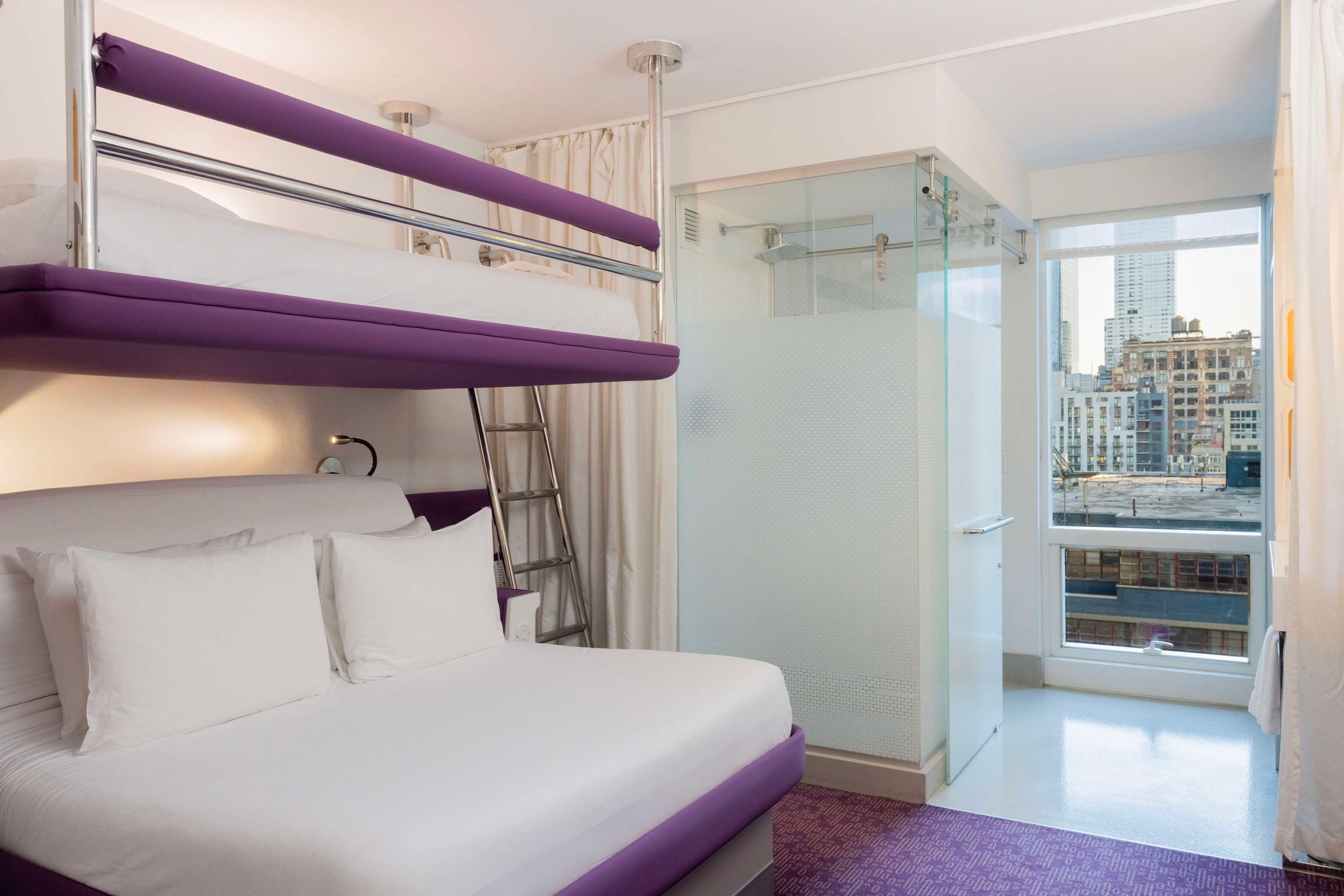 Triple Premium Queen Bed