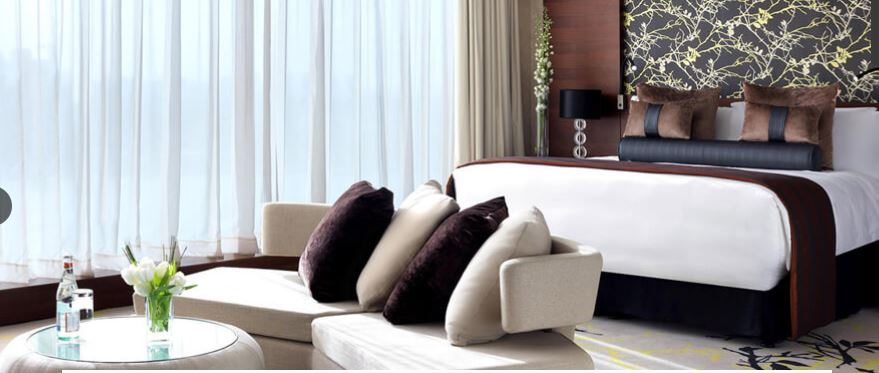 Junior Suite King Size Bed