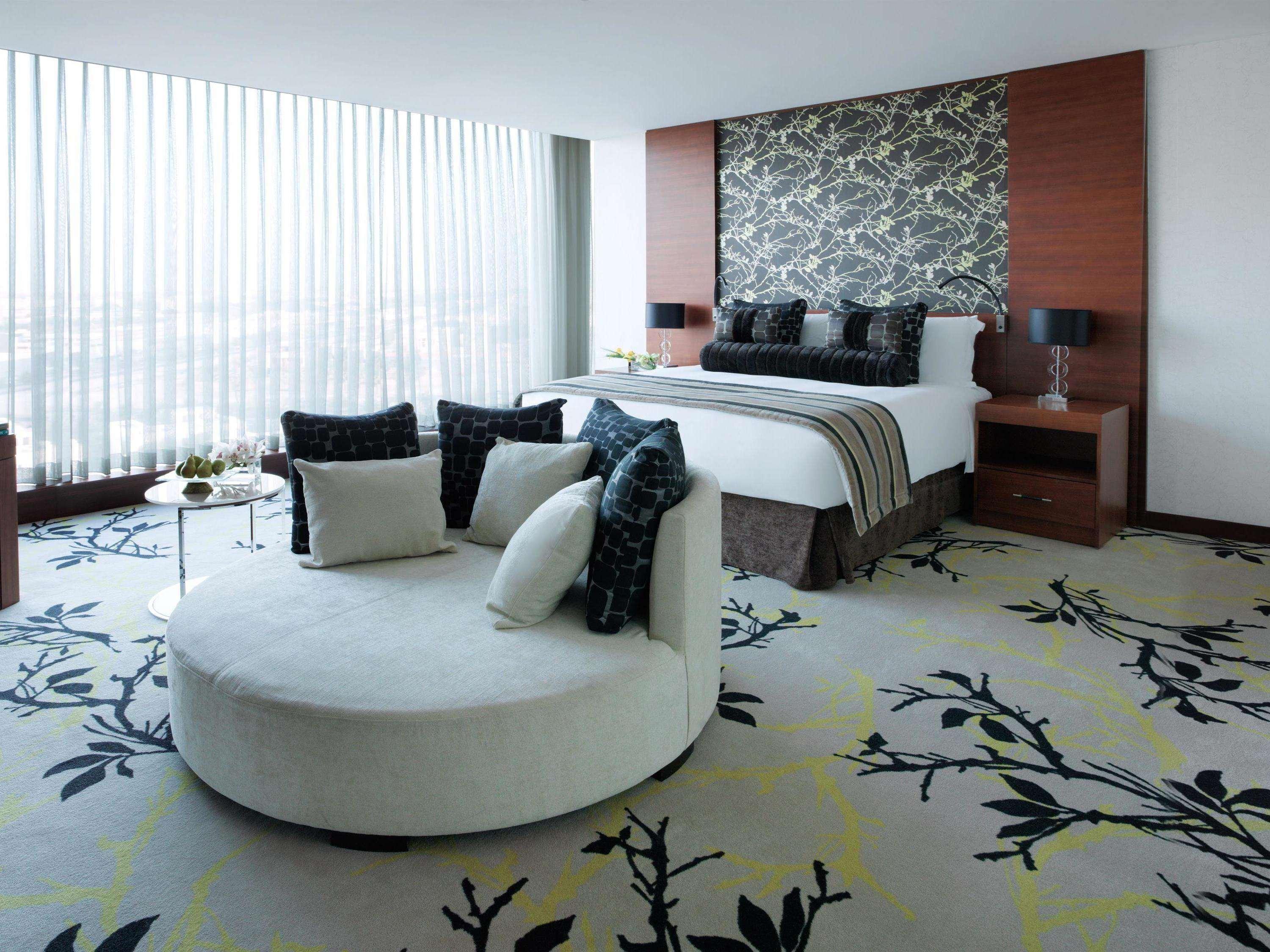 Junior Suite King Size Bed