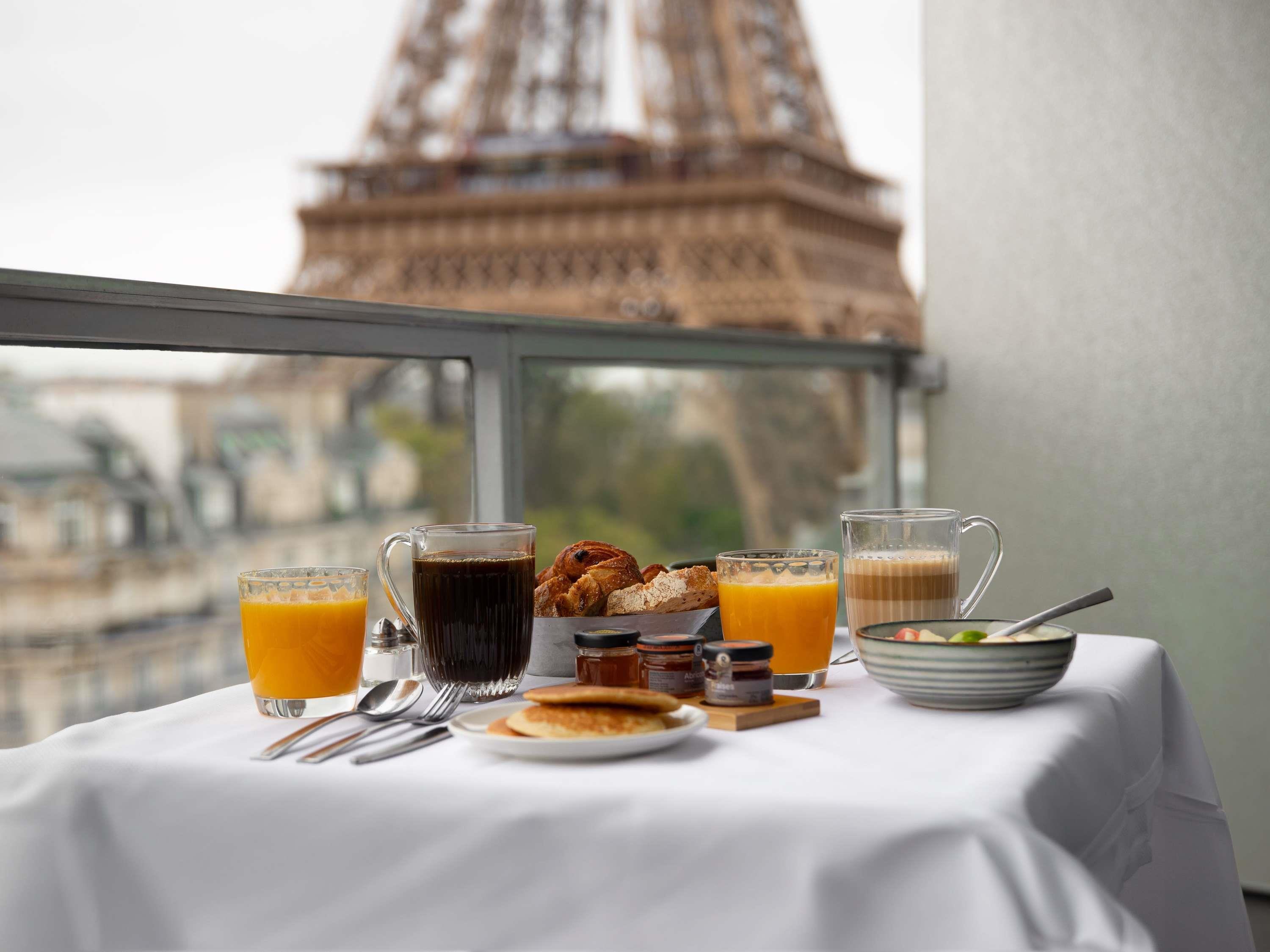 Double Deluxe with Views