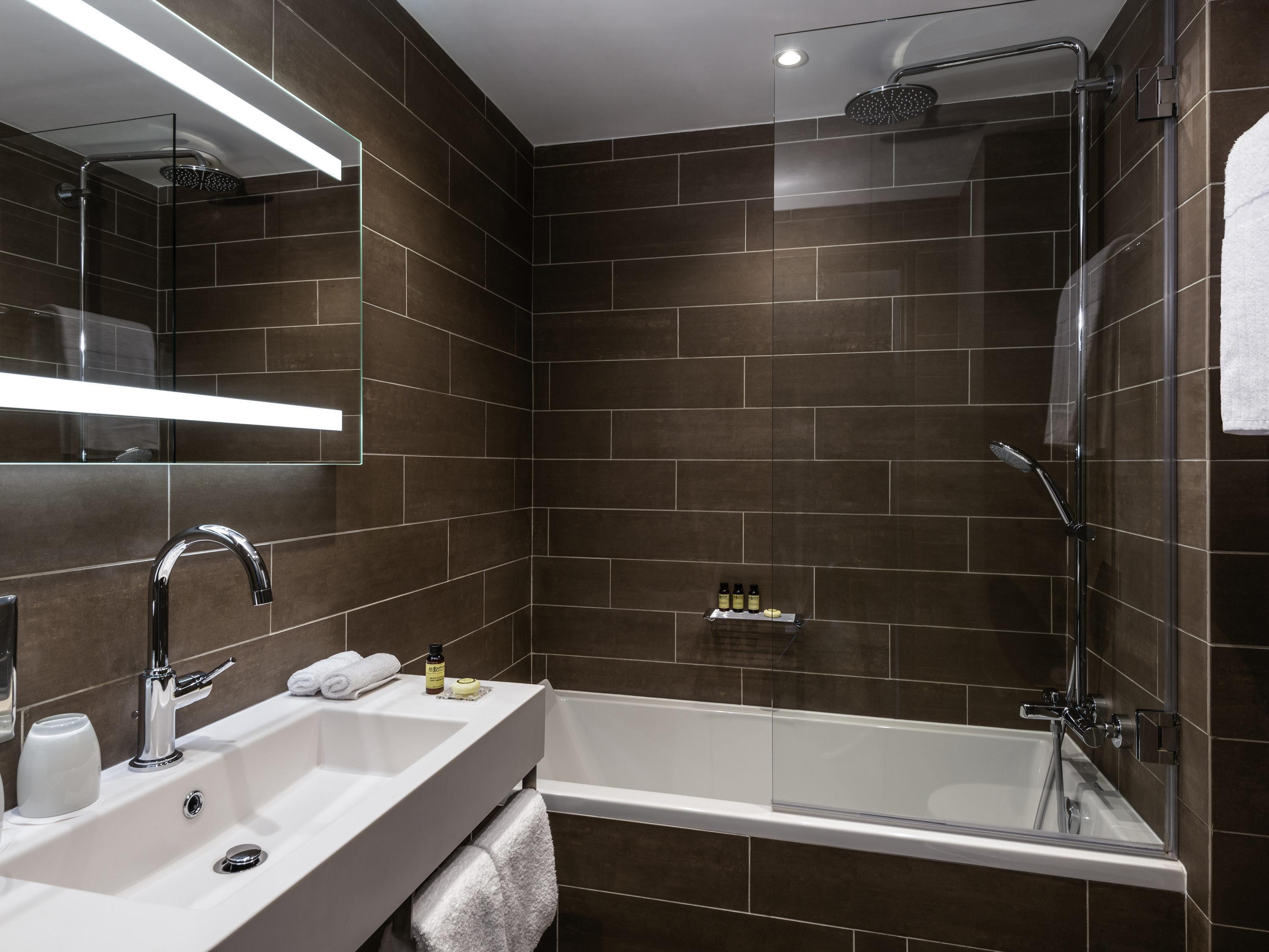 Twin Garden View with Balcony