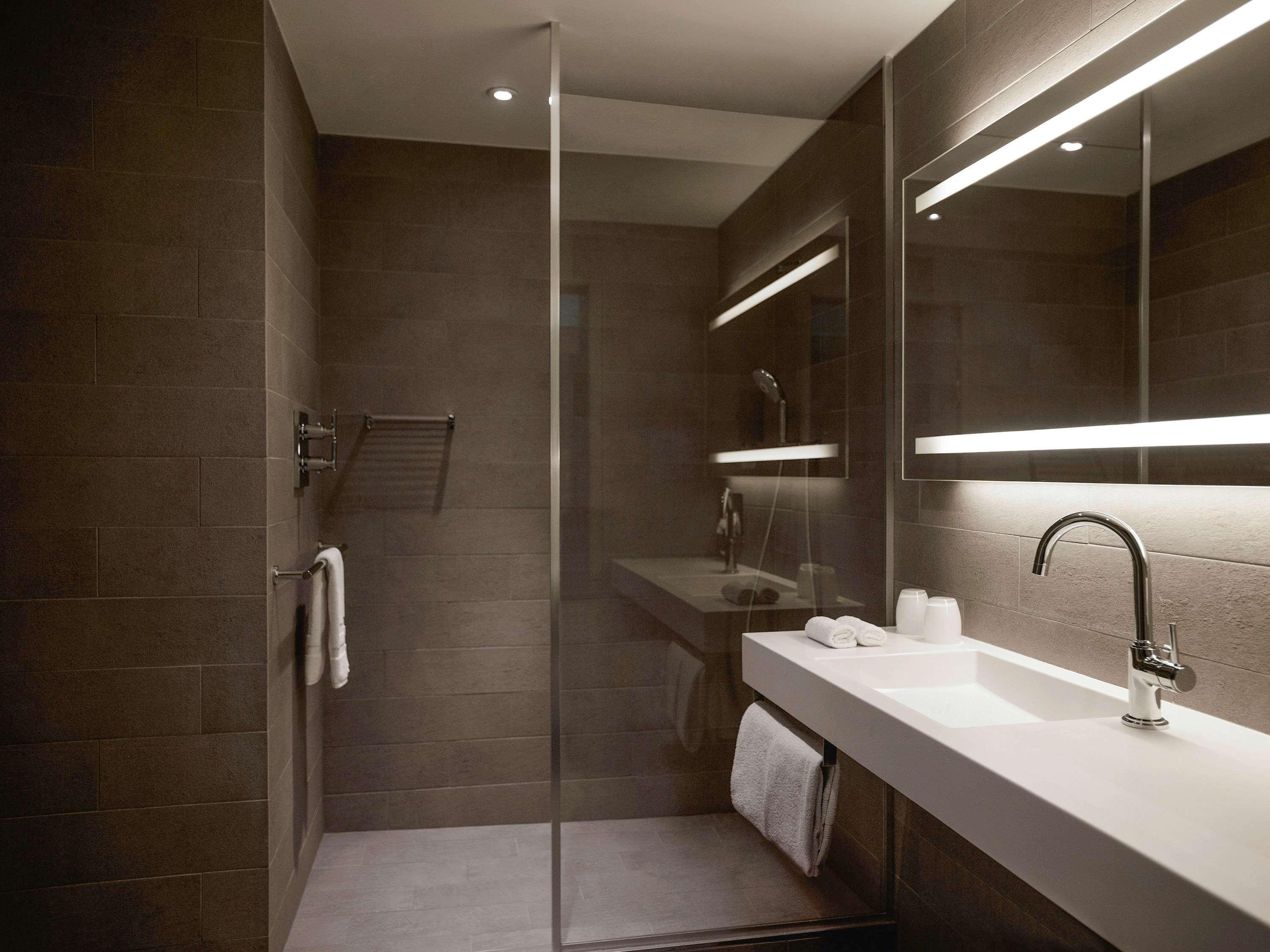 Twin Deluxe City View